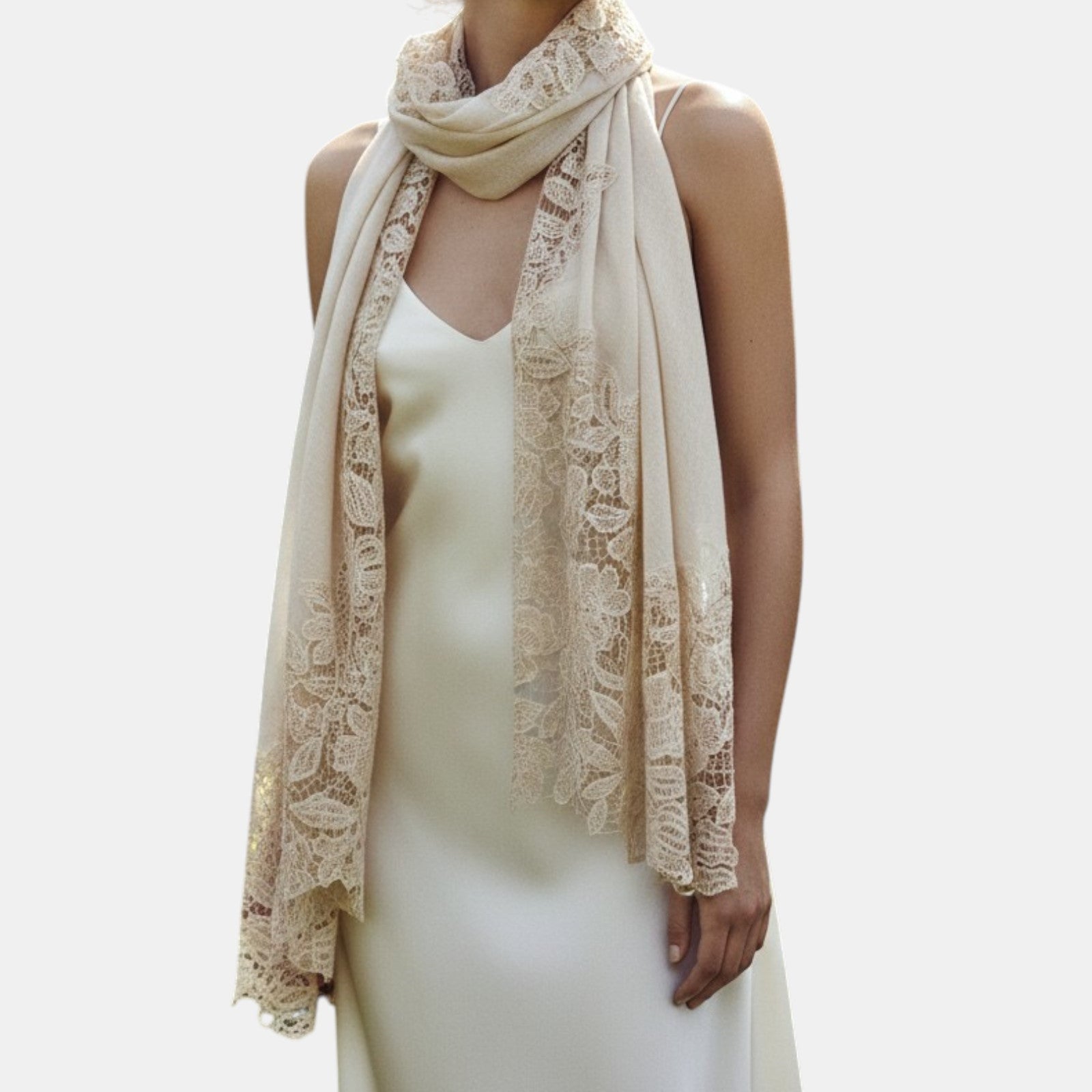 Fular Faliero Sarti bordado Sabella