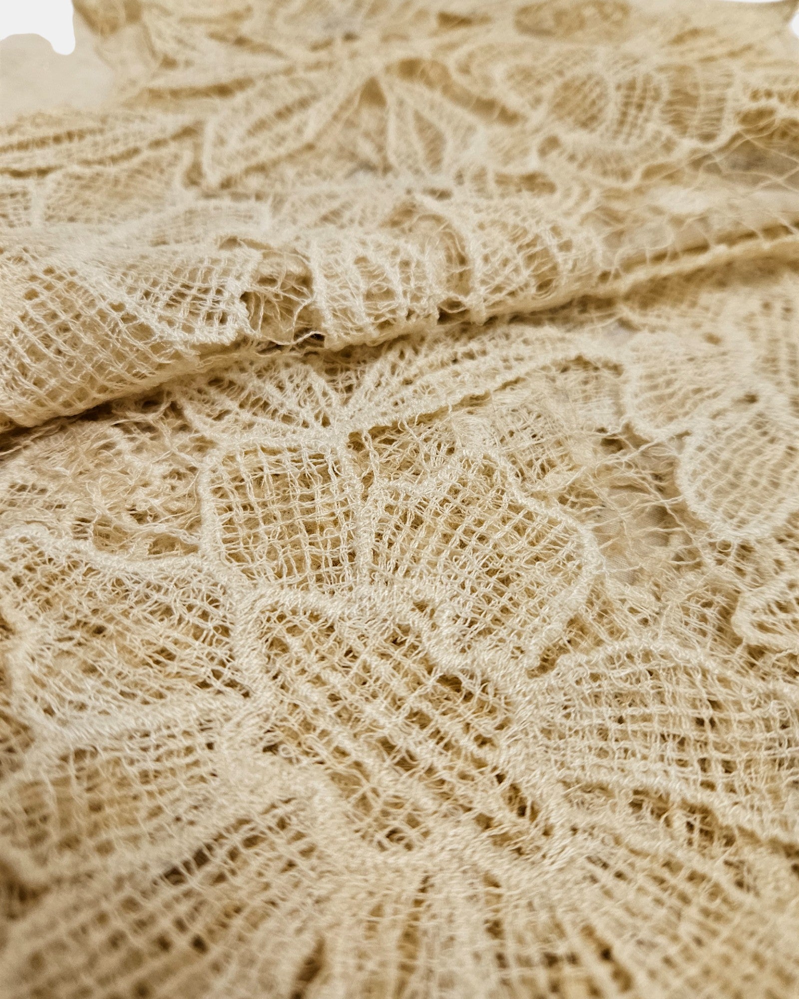 Fular Faliero Sarti bordado Sabella