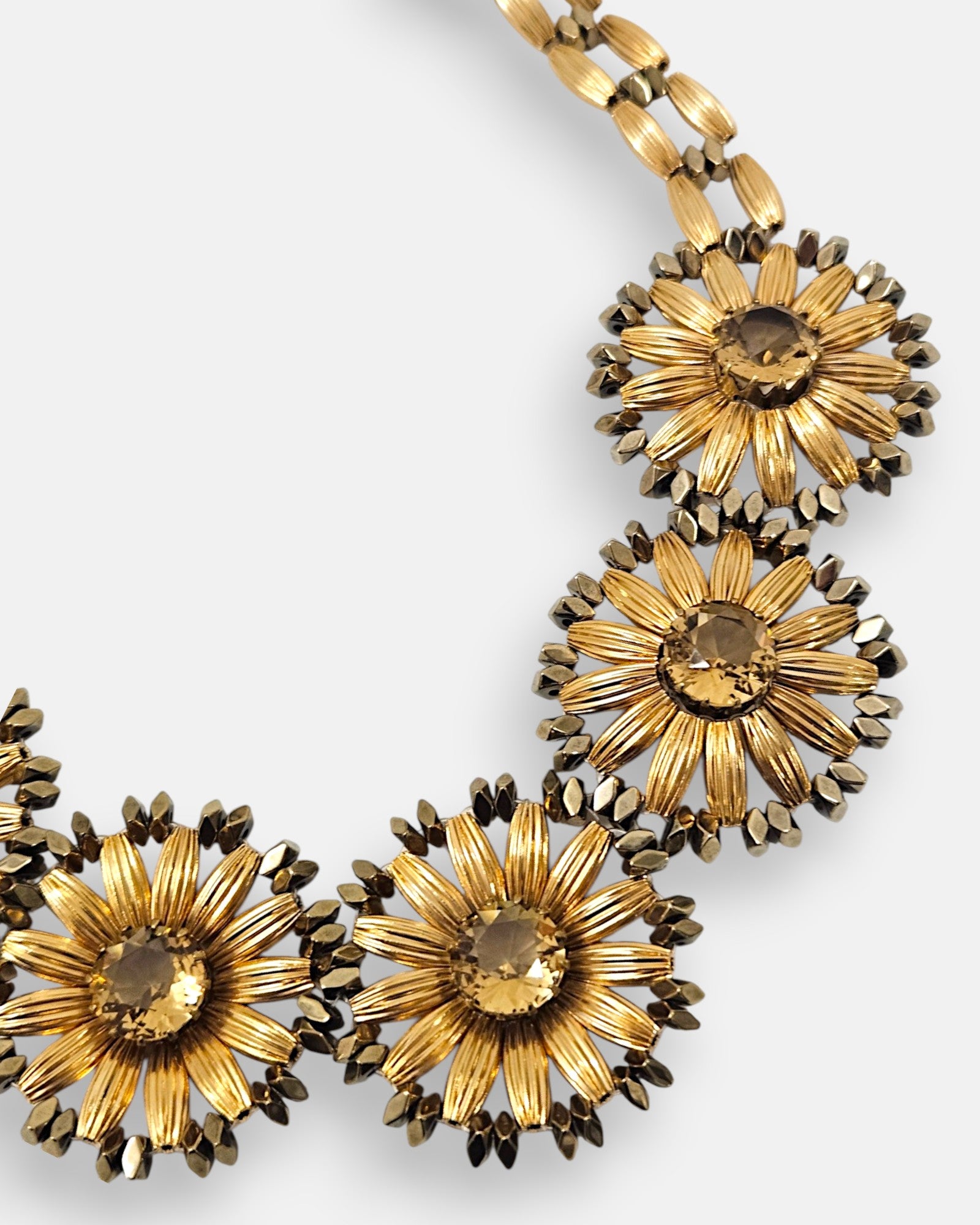 COLLARES