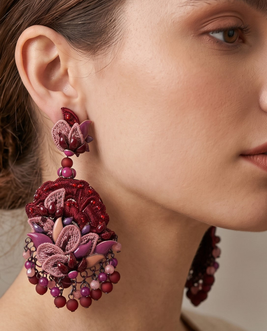 Pendientes Abanico Bordado Granate