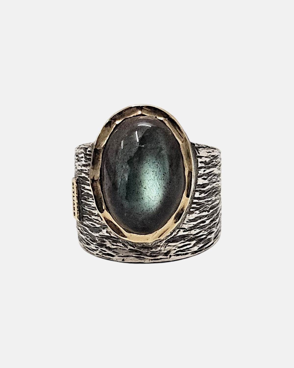 Anillo ancho de plata con labradorita