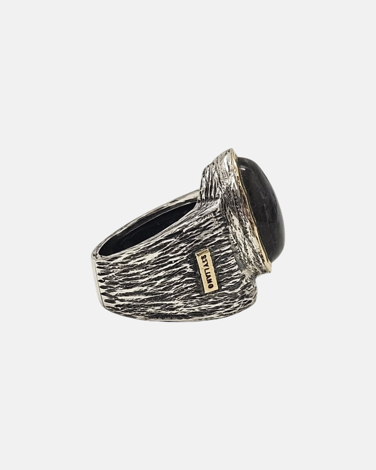 Anillo ancho de plata con labradorita