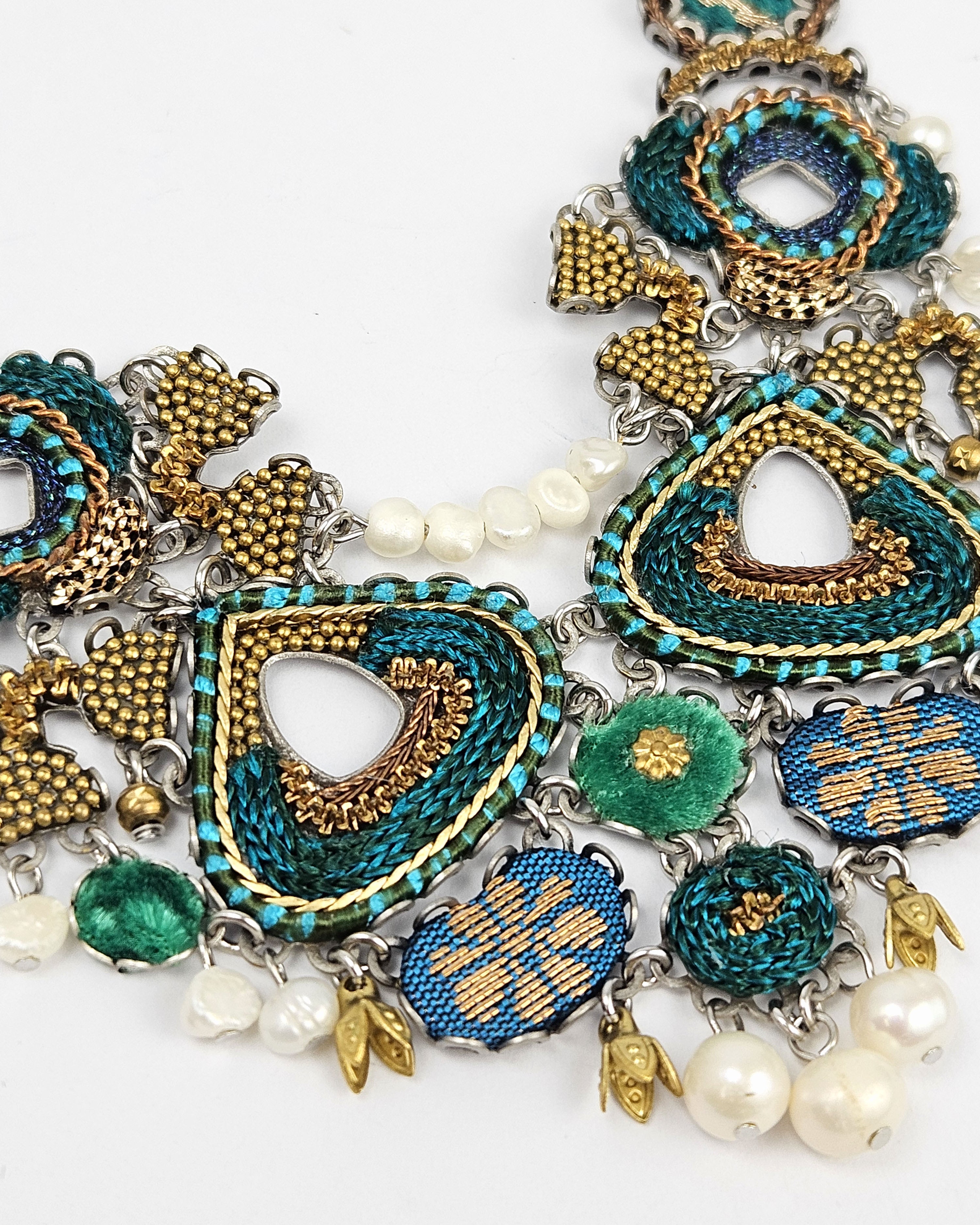 Collar Royal Velvet verde perlas