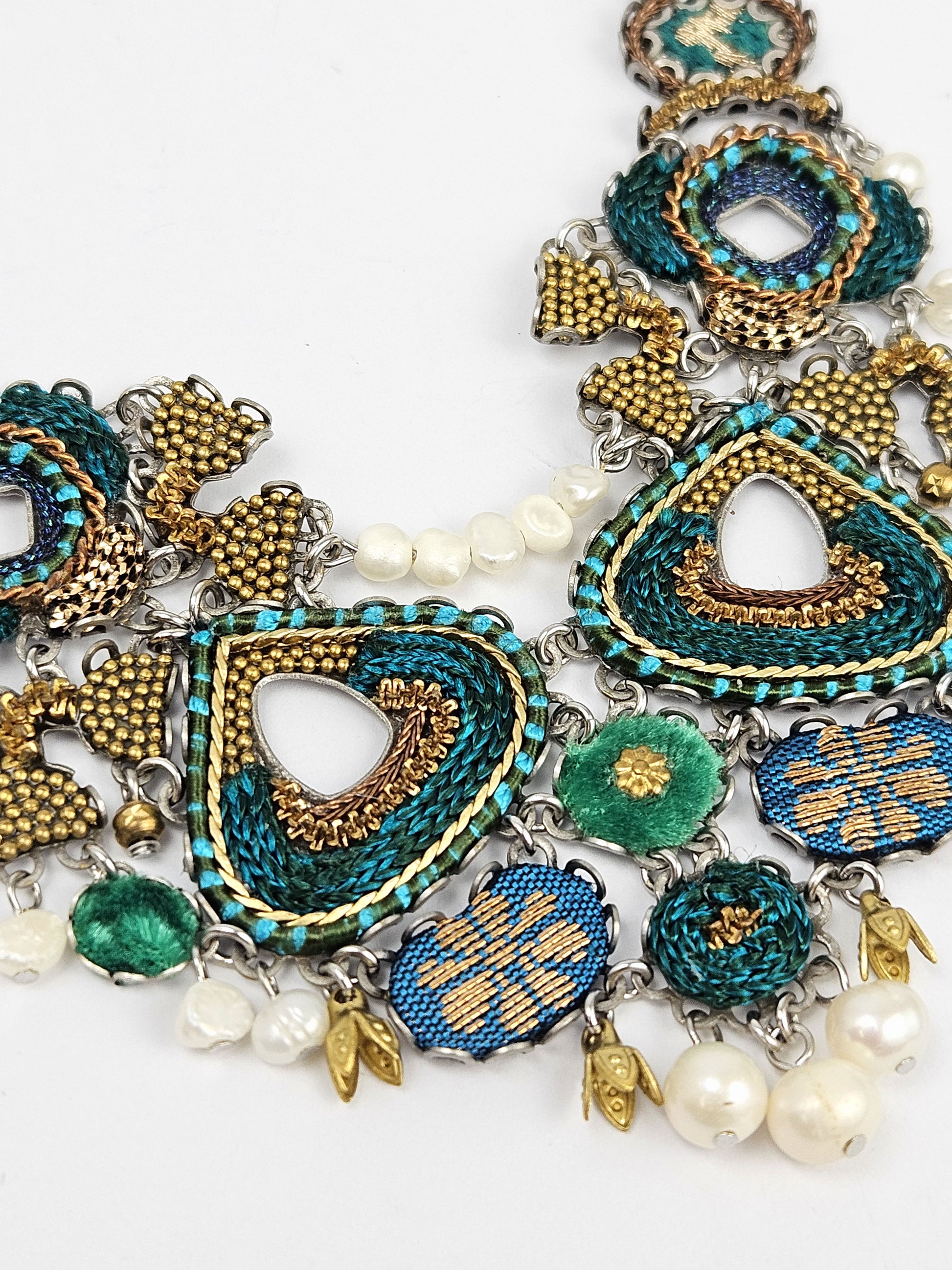 Collar Royal Velvet verde perlas