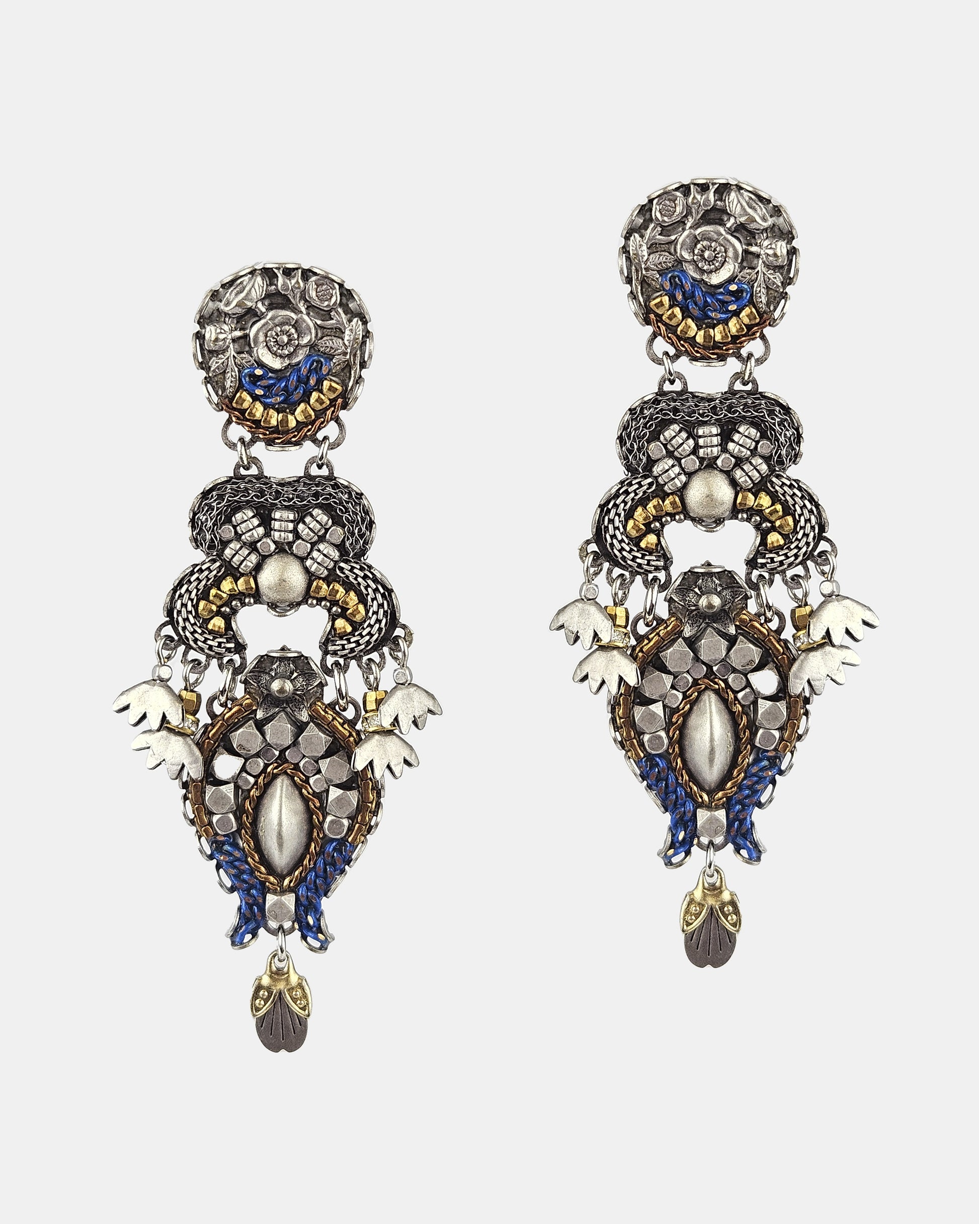 Pendientes Contemplation Ayala Bar