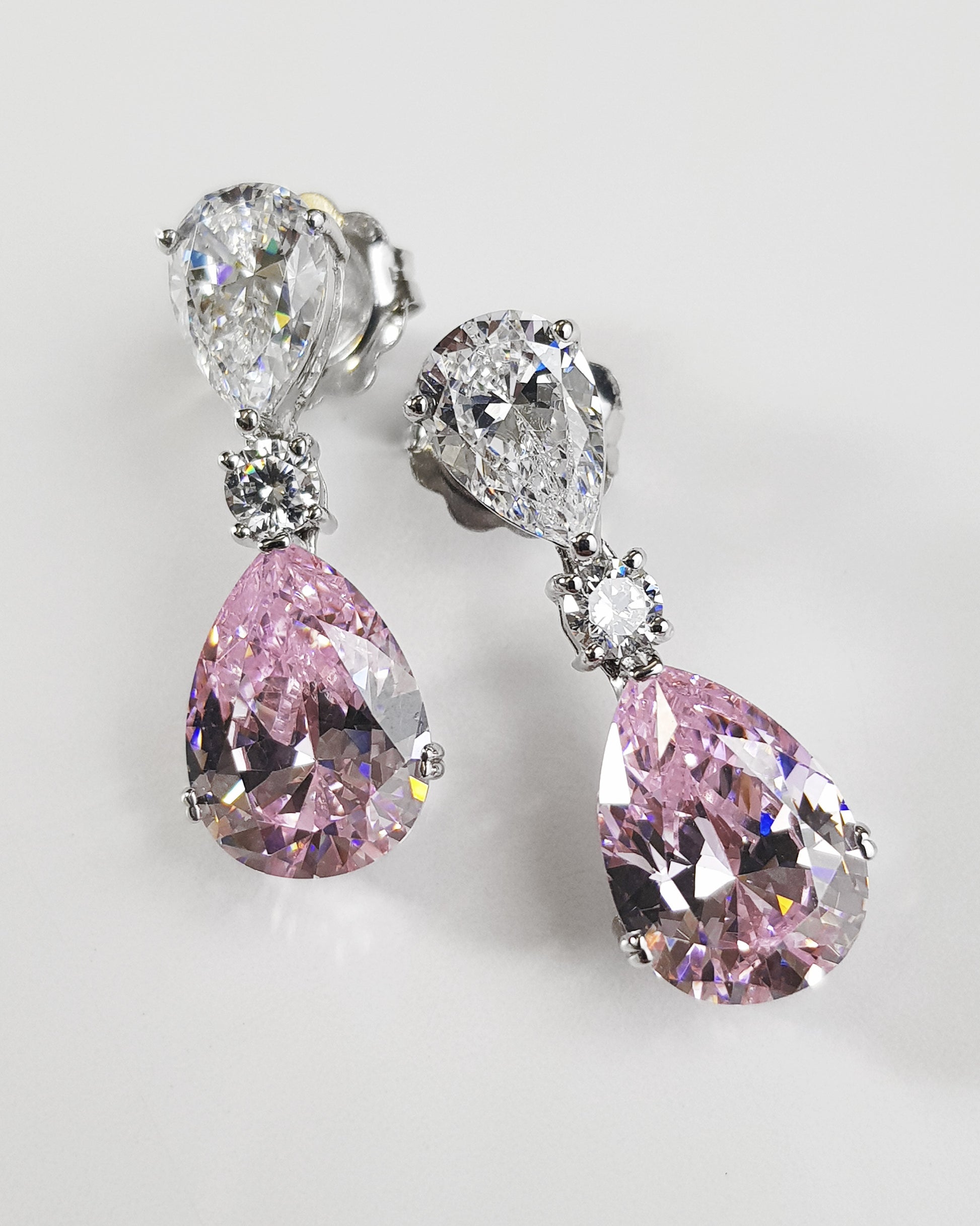 Pendiente plata y zirconita rosa pera