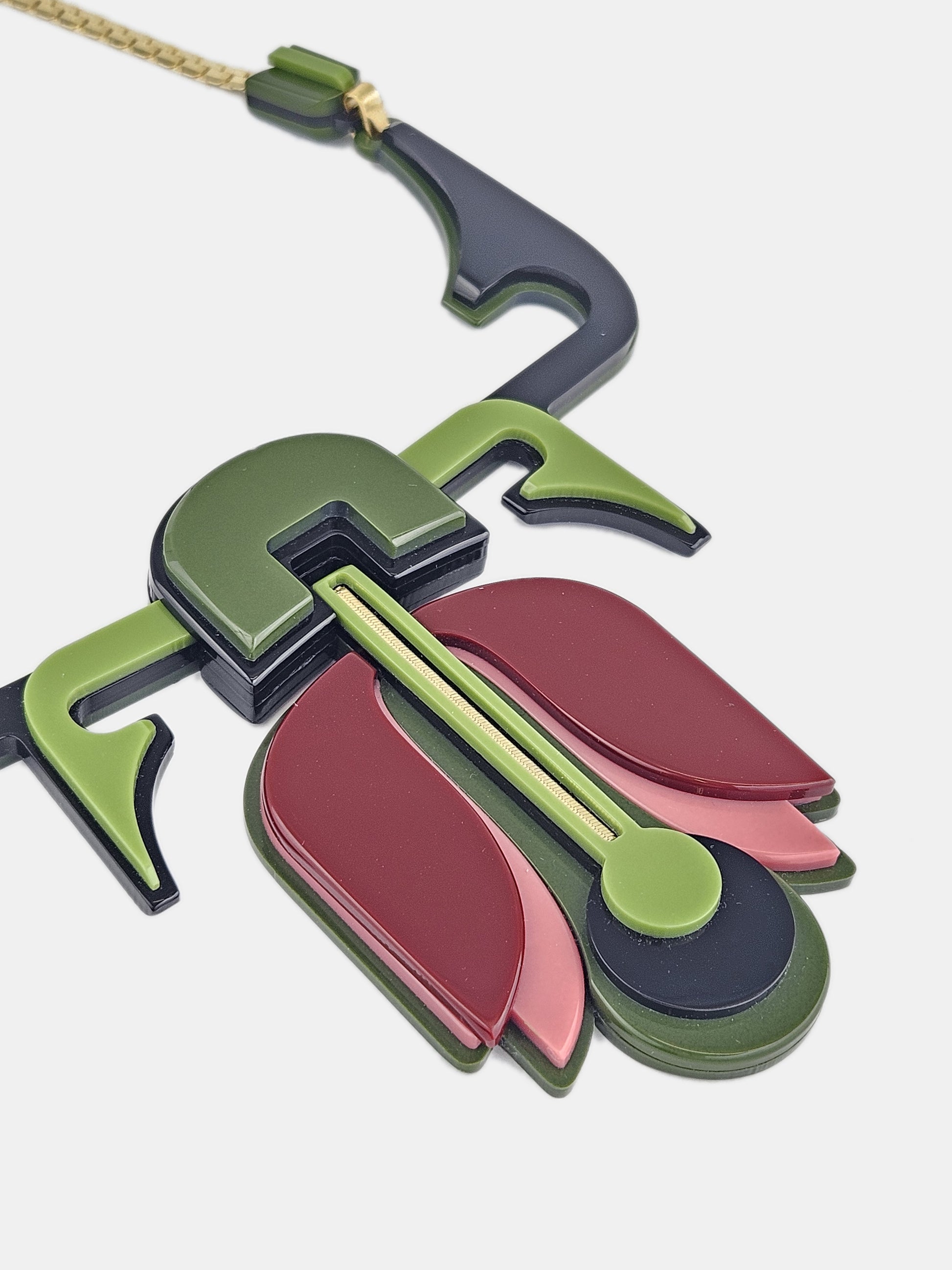 Collar Tulipa Verde-Rosé de Gissa Bicalho