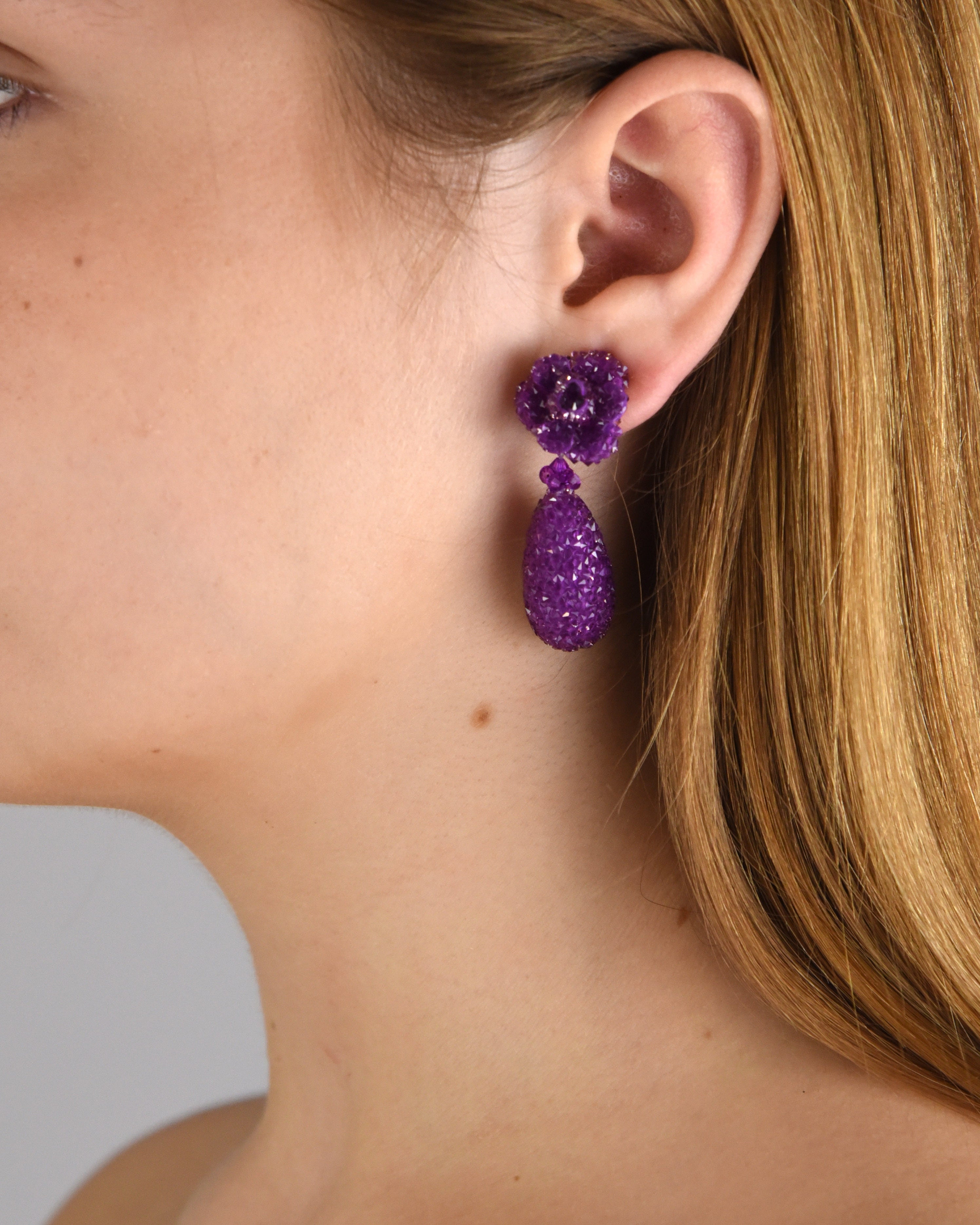 Boucles d'oreilles Swarovski violettes en forme de larme 
