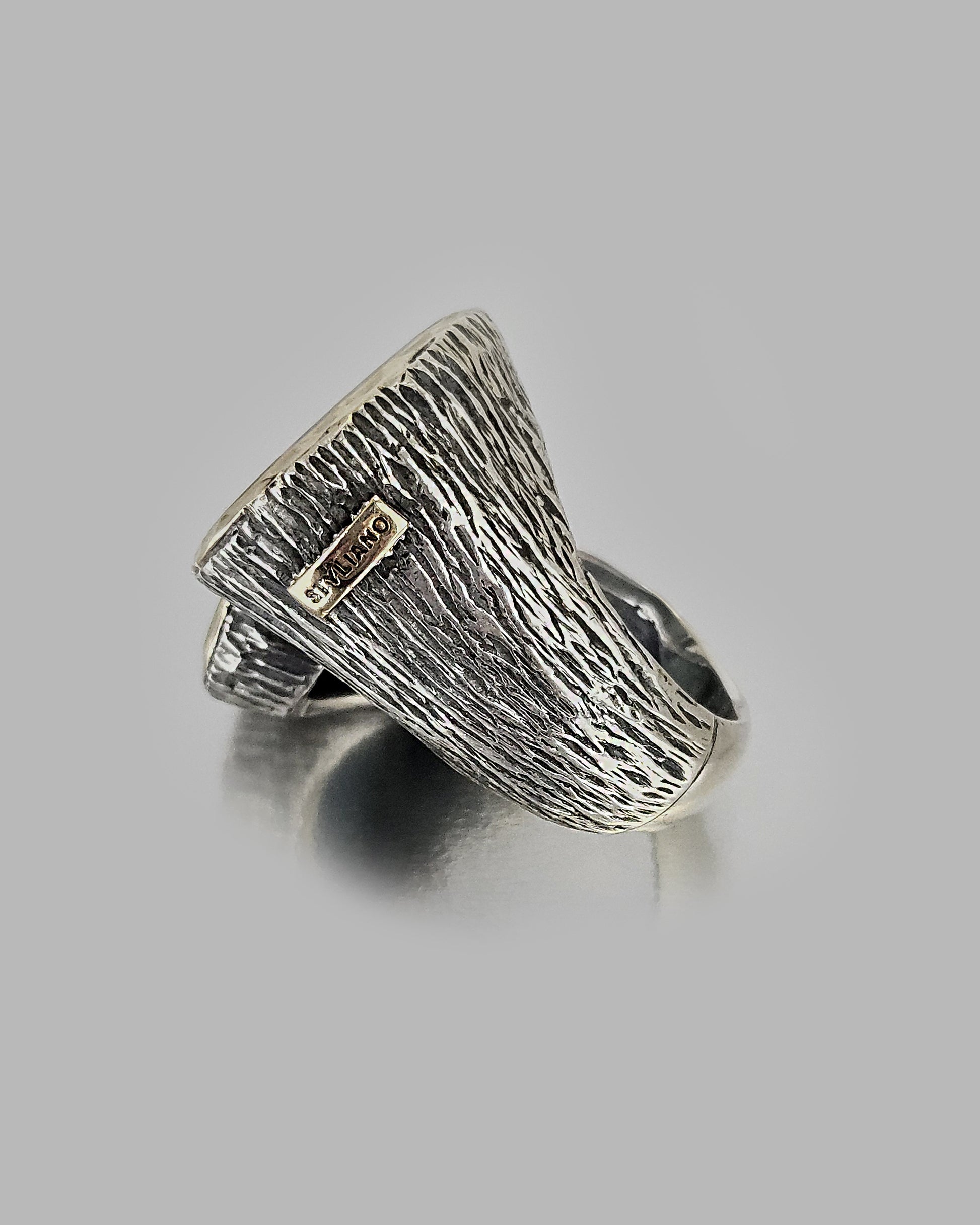 Sortija plata y ópalas Styliano