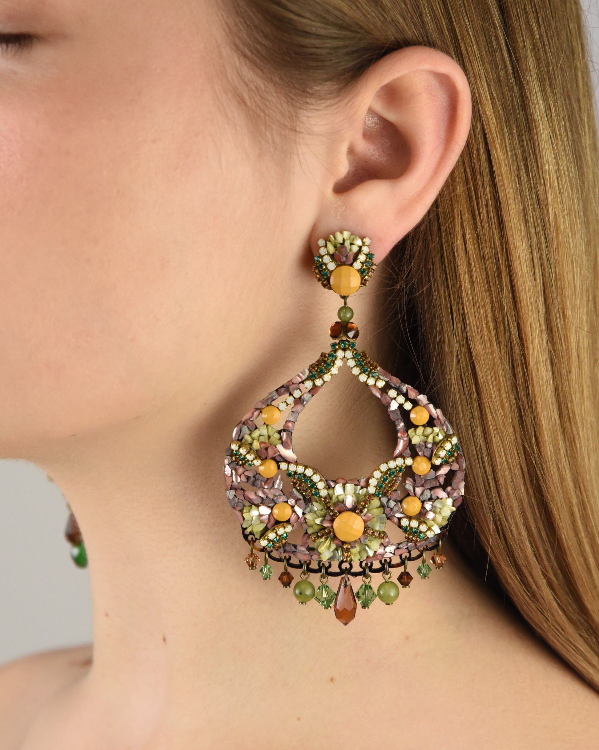 Dublos mother-of-pearl autumn earrings