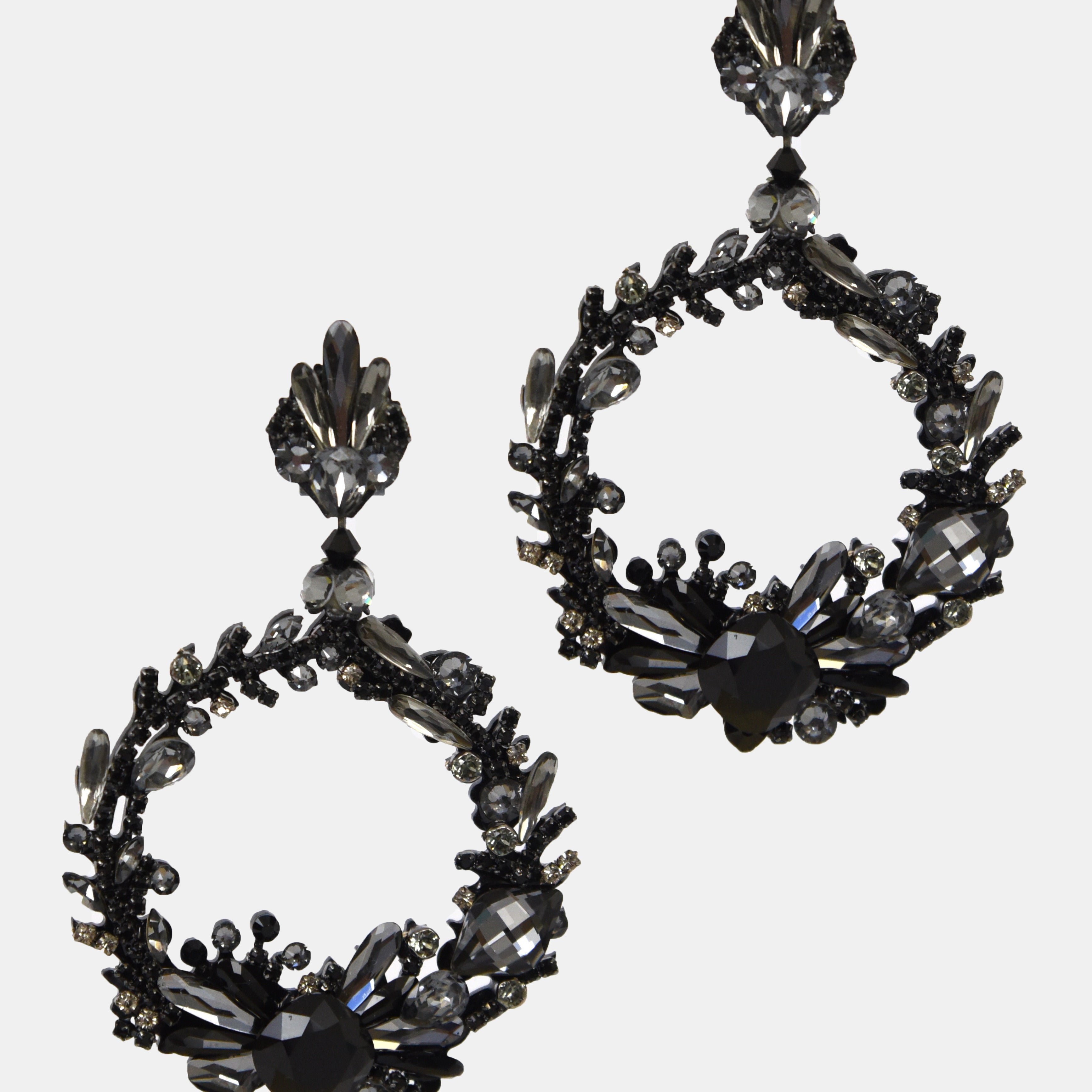 Dublos hoop earrings with black Swarovski crystals 