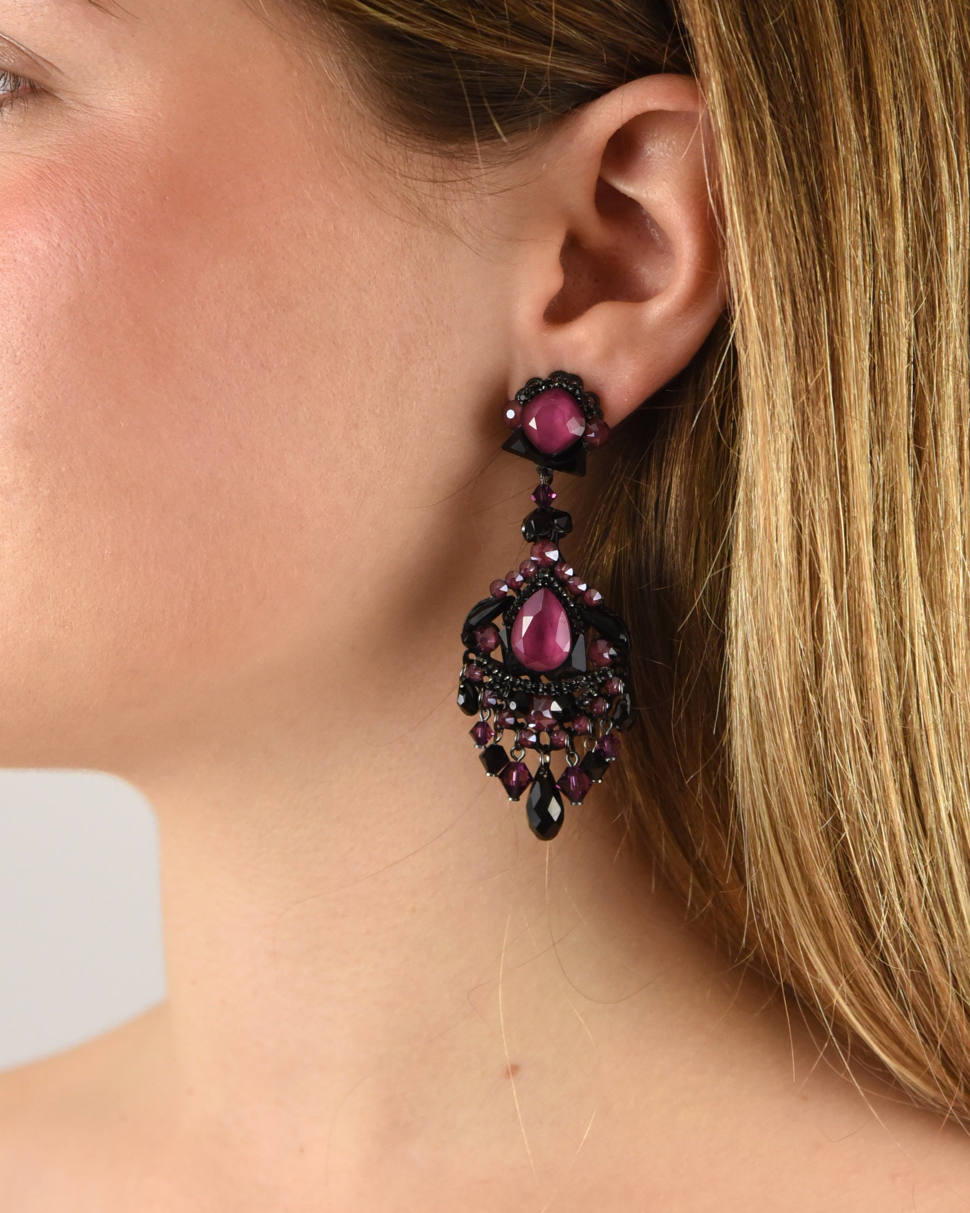 Pendientes Dublos cristales Swarovski morado y negro