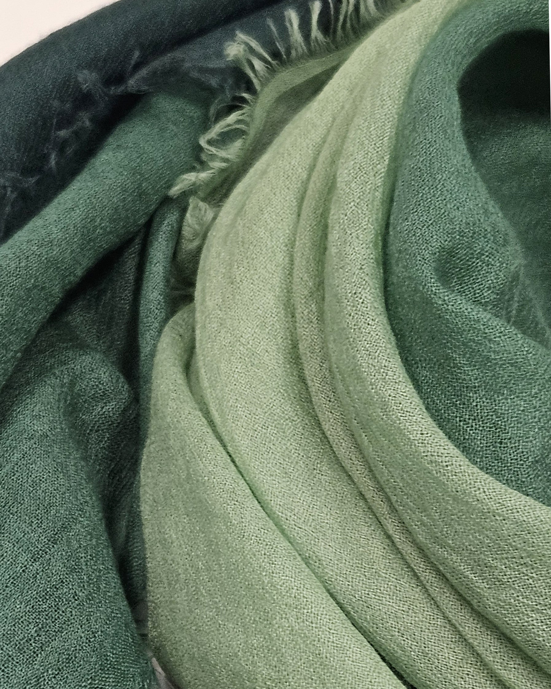 Pañuelo Faliero Sarti Aida verde