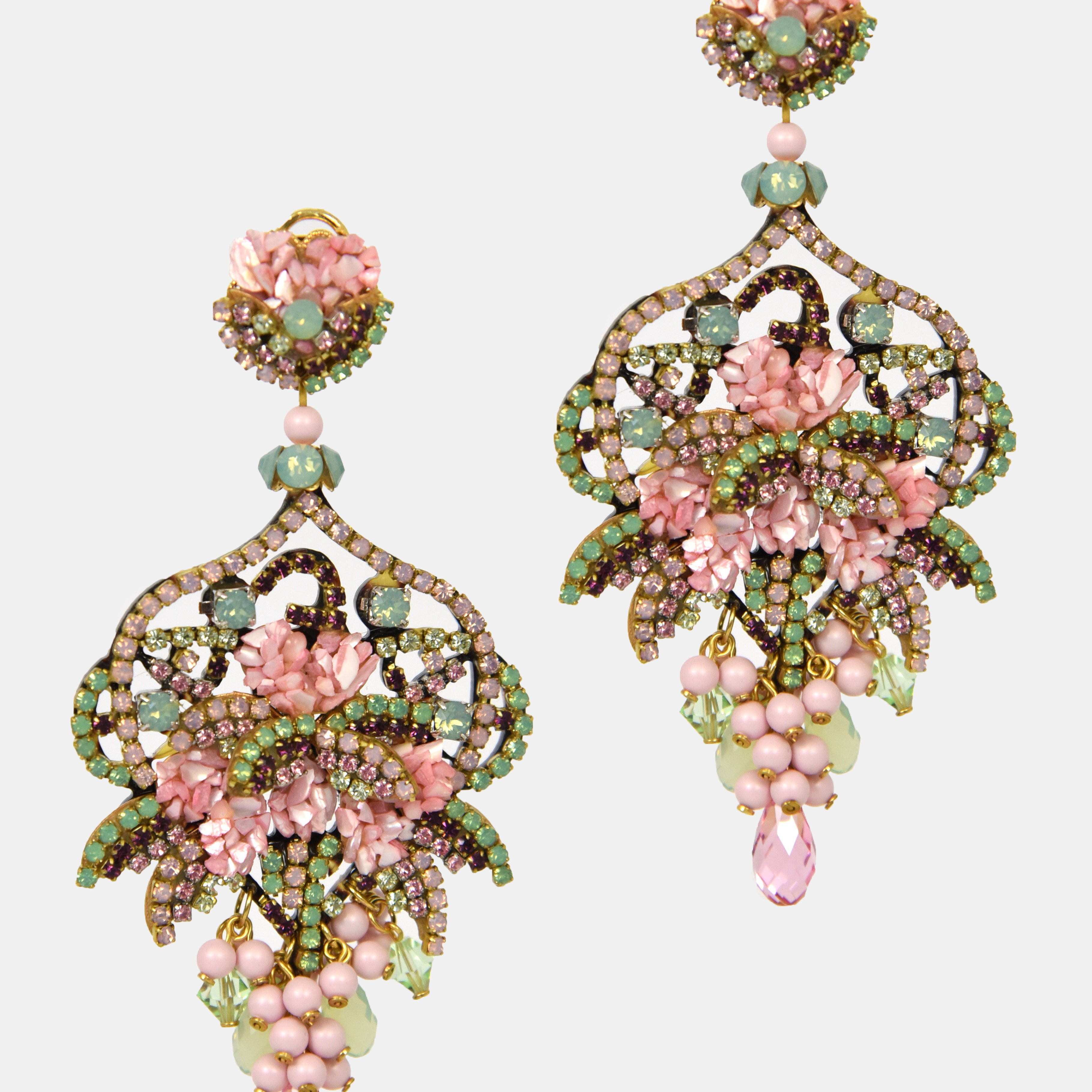 Pendientes nácar y swarovski rosas