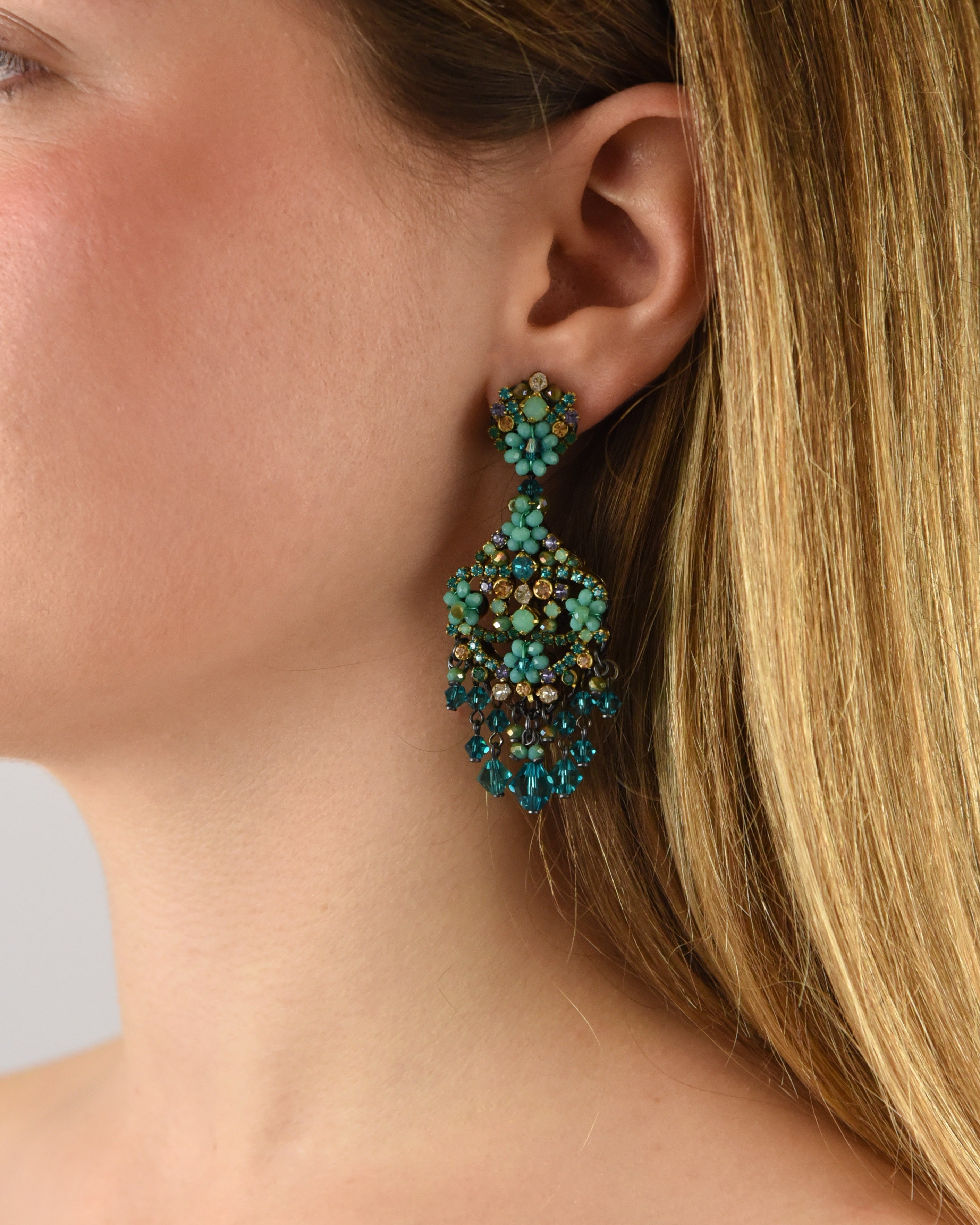 Dublos earrings with Swarovski crystals in shades of green 