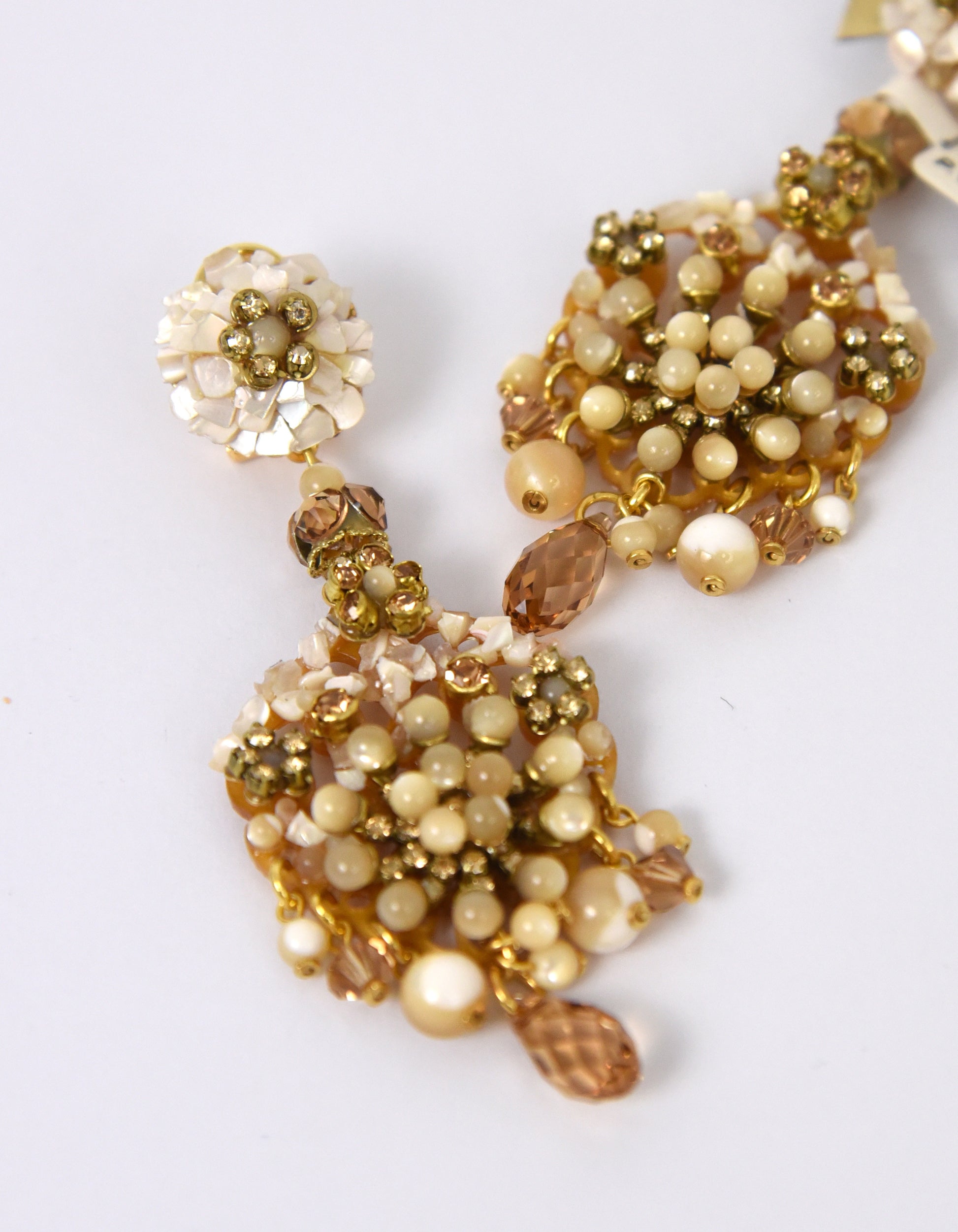 Pendientes fiesta y ceremonia Dublos dorados