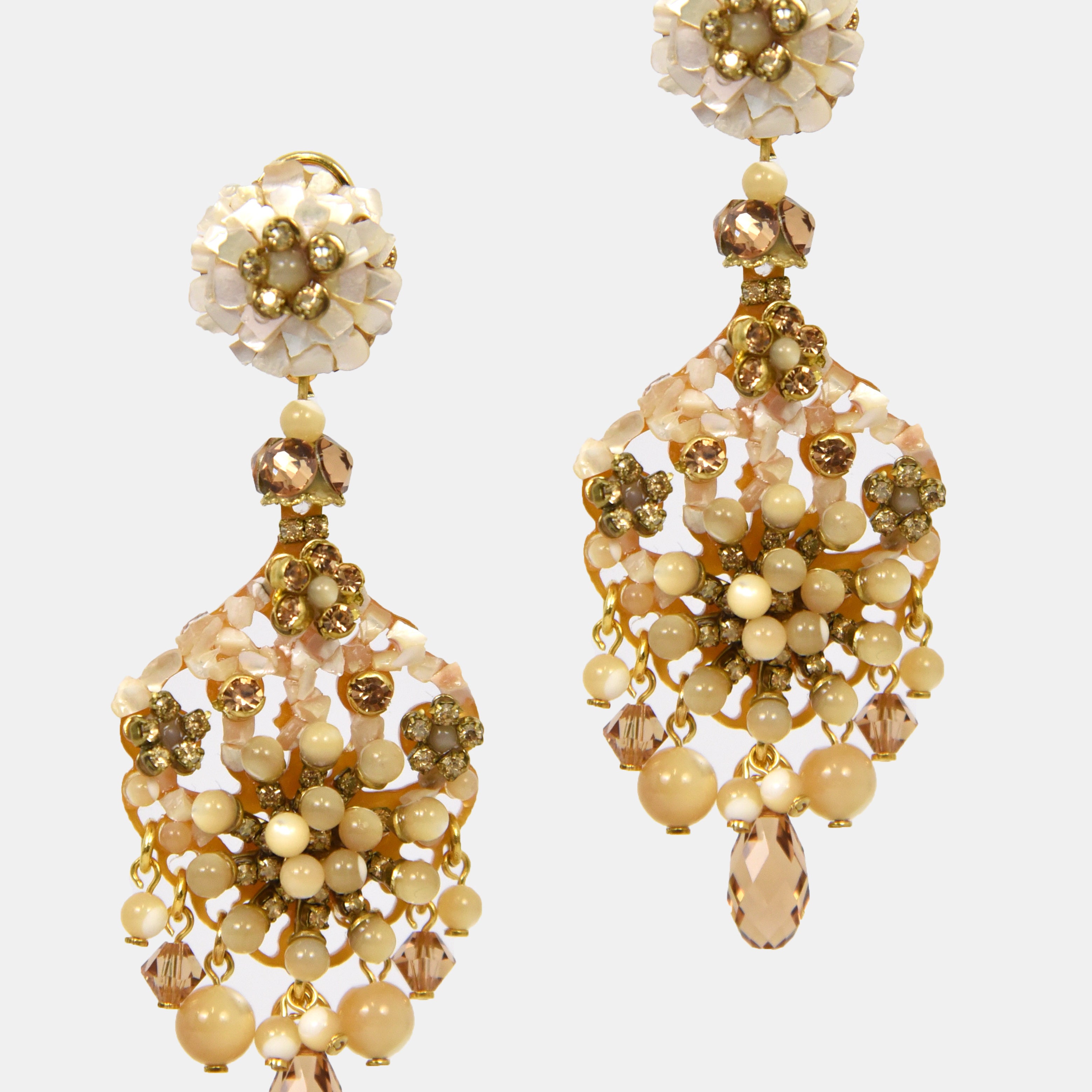 Pendientes fiesta y ceremonia Dublos dorados