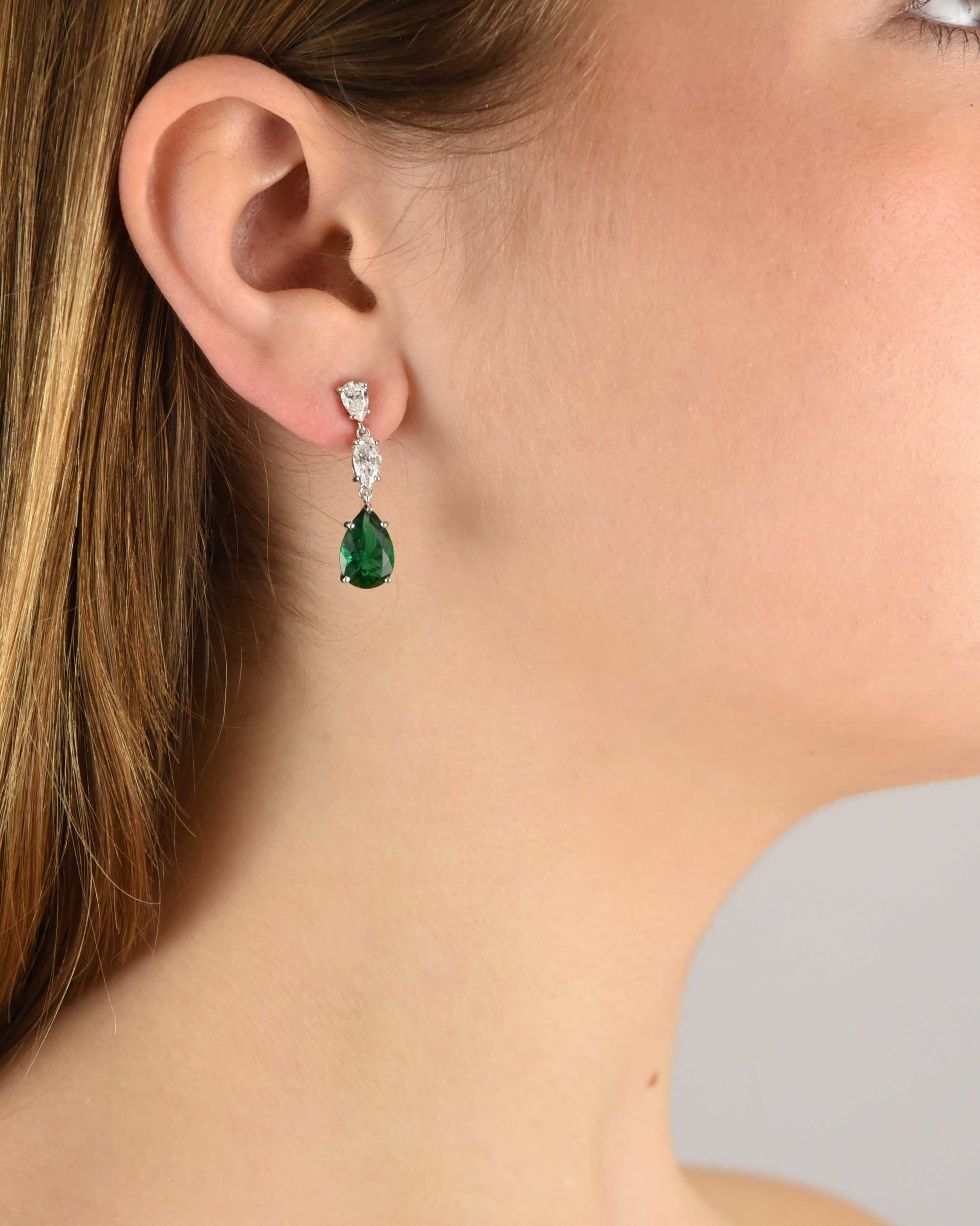 Pendientes zirconita lágrima verde esmeralda