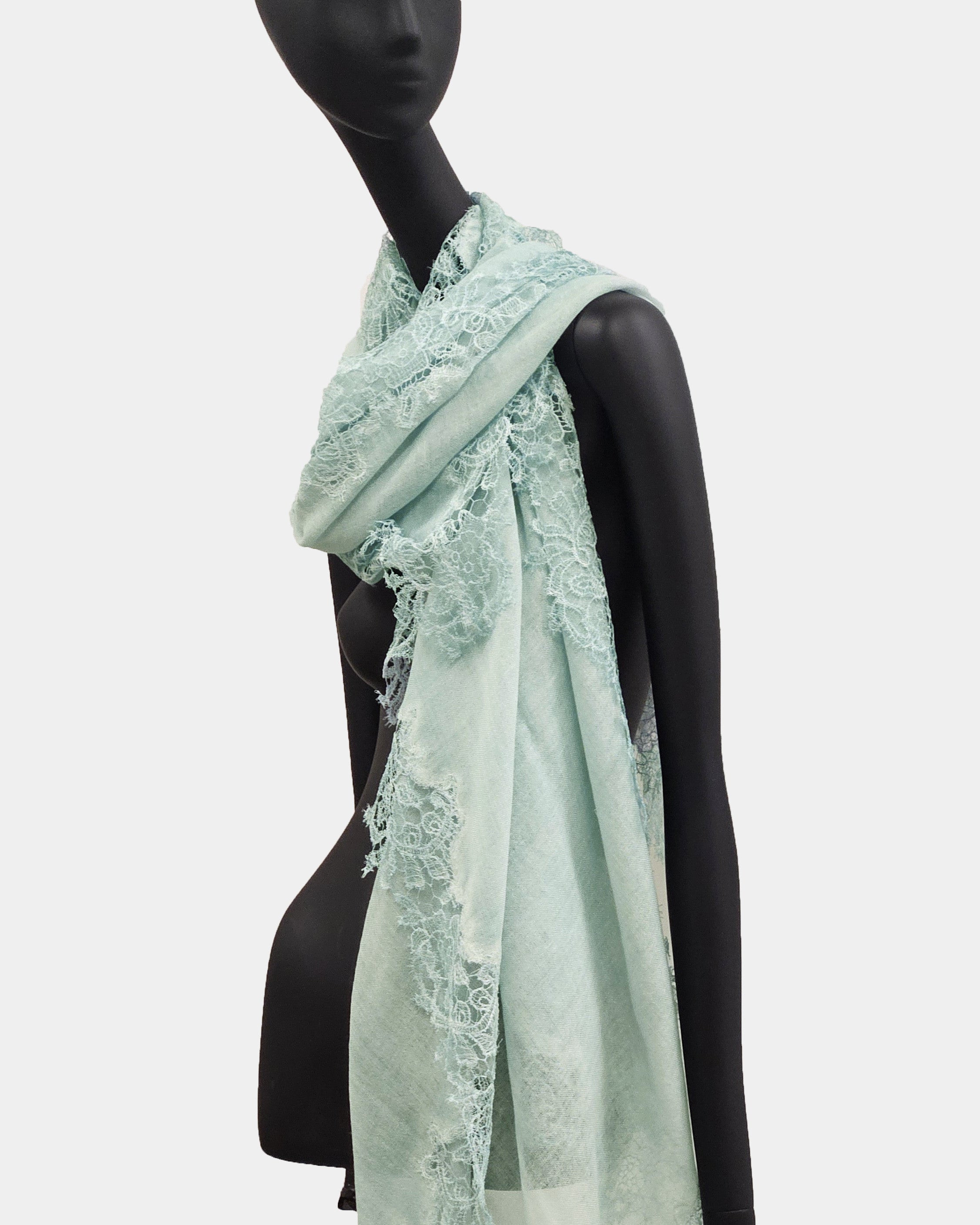 Pañuelo Naomi puntilla verde