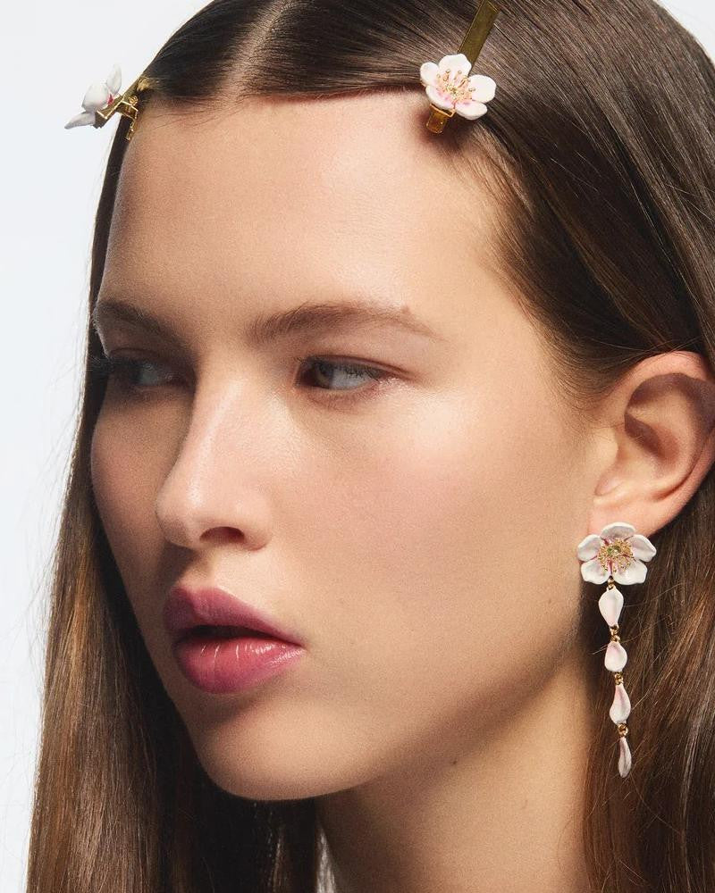 Pendientes Sakura Blanca Pétalos Cristal