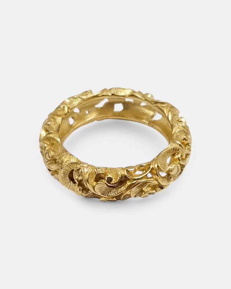 Anillo de plata tallada dorado