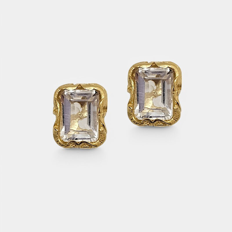 Pendientes de plata labrada dorado con cristal de roca