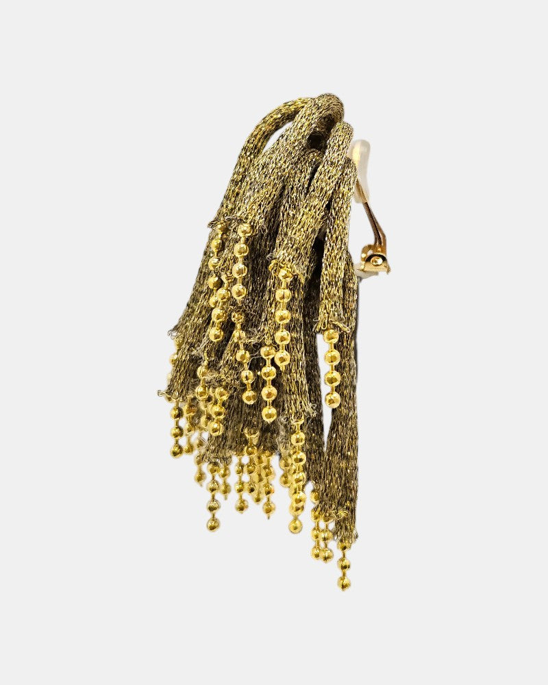 Metal dot pom-pom earring