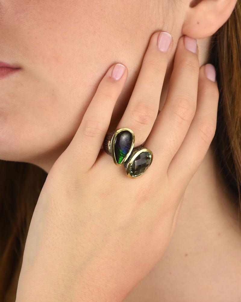 Anillo plata con amonite y amatista verde