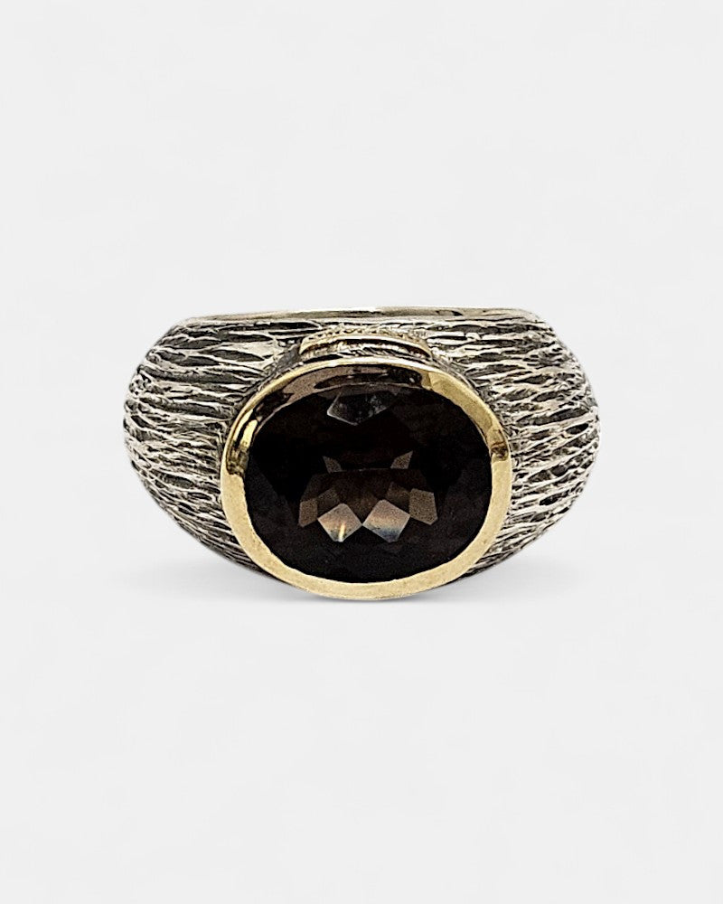 Sortija de plata y cuarzo fumé