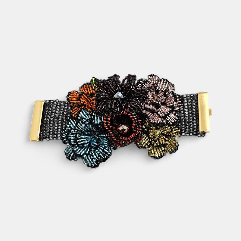 Brazalete de flores en crochet multicolor