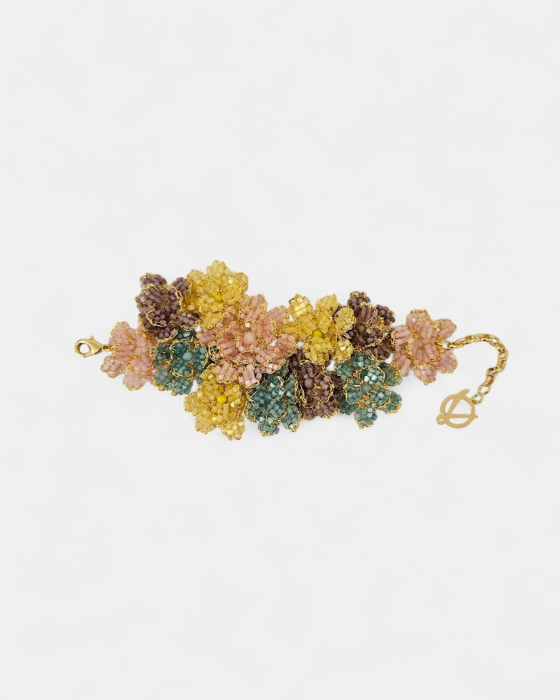 Brazalete de flores de crochet multicolor