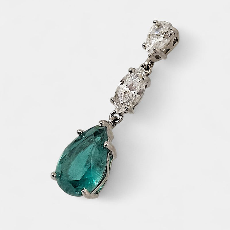 Pendiente plata y circonita verde esmeralda