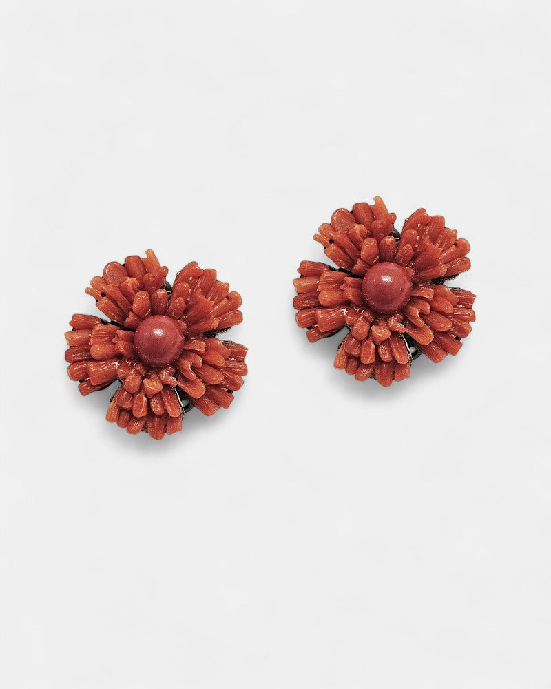 Pendientes de coral flor