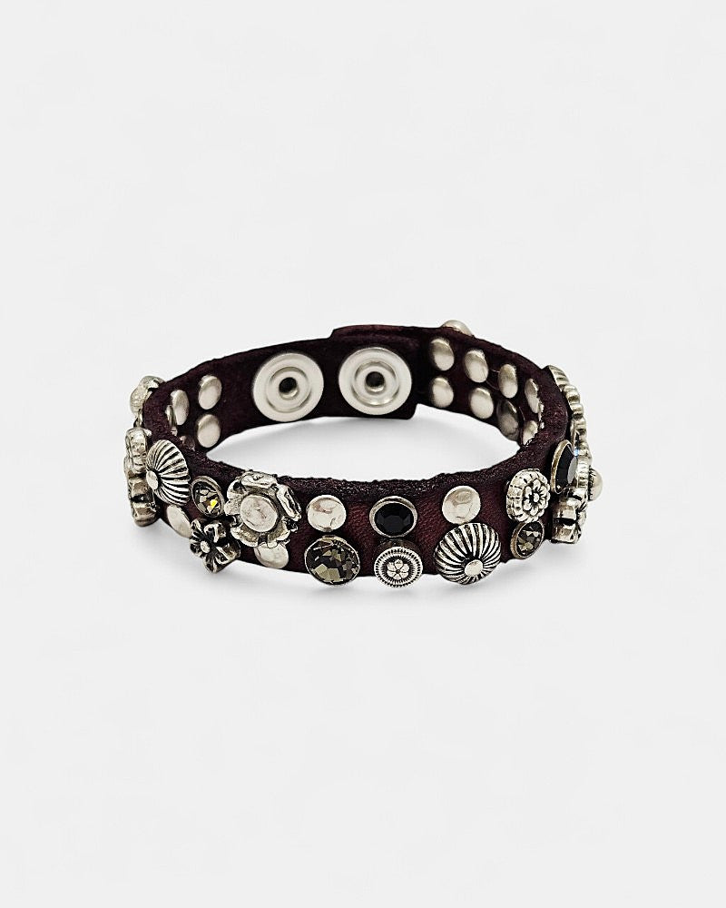 Pulsera Campomaggi piel y tachas granate