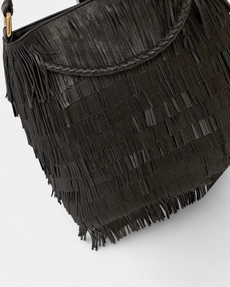 Bolso piel negro flecos