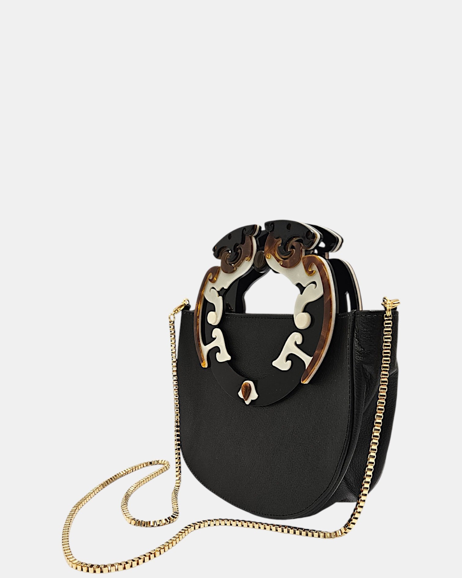 Bolso piel Gissa Bicalho negro con asa