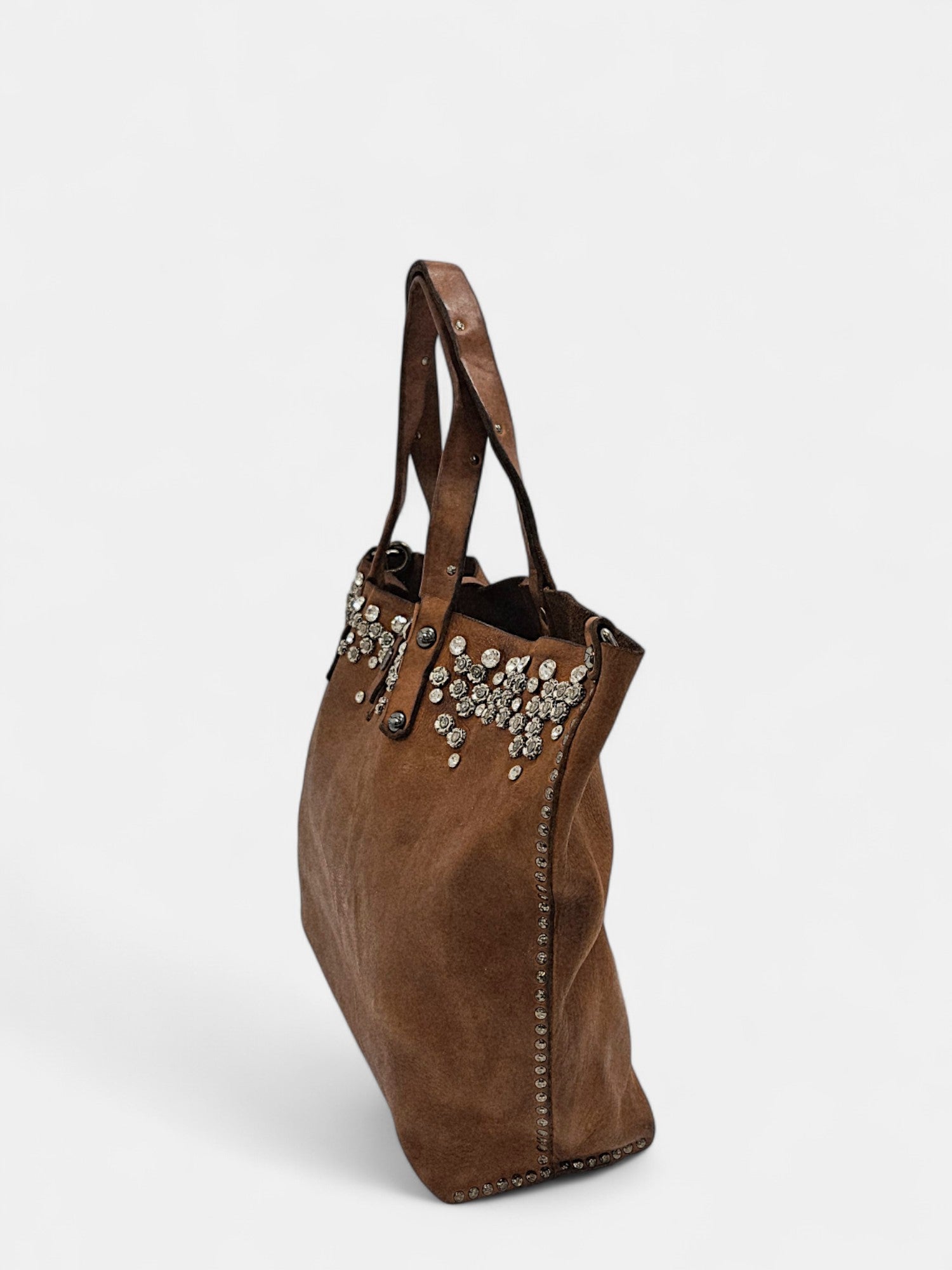 Bolso piel marrón Bella di Note con tachas y cristal