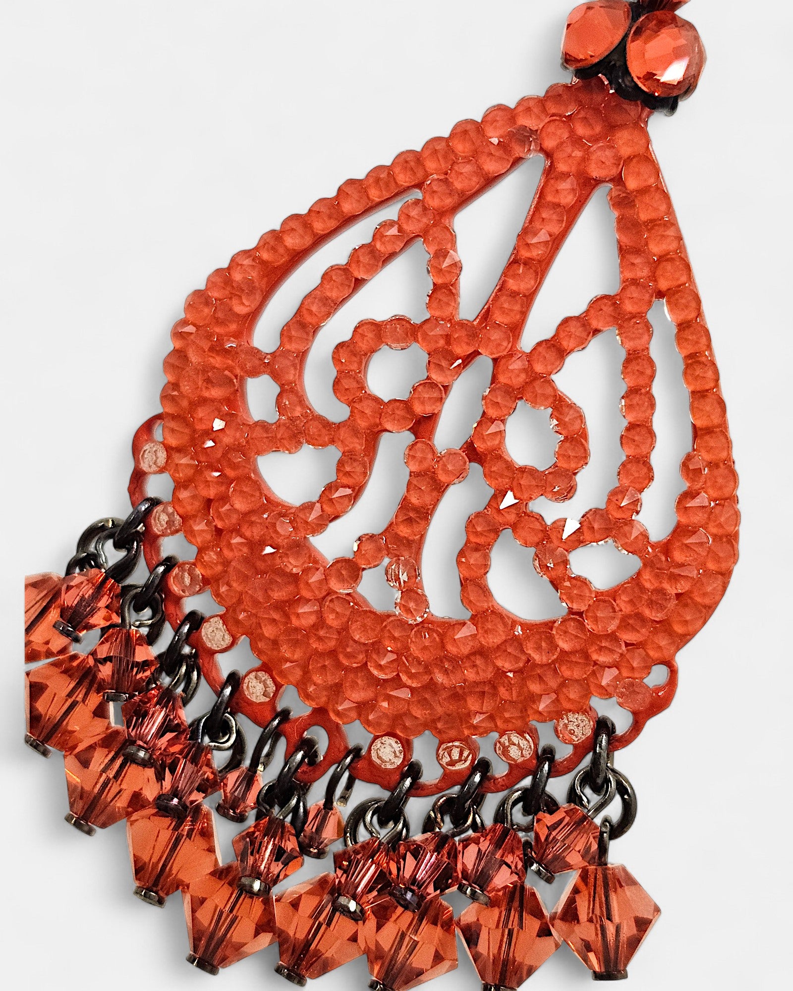 Pendientes largos de filigrana naranja