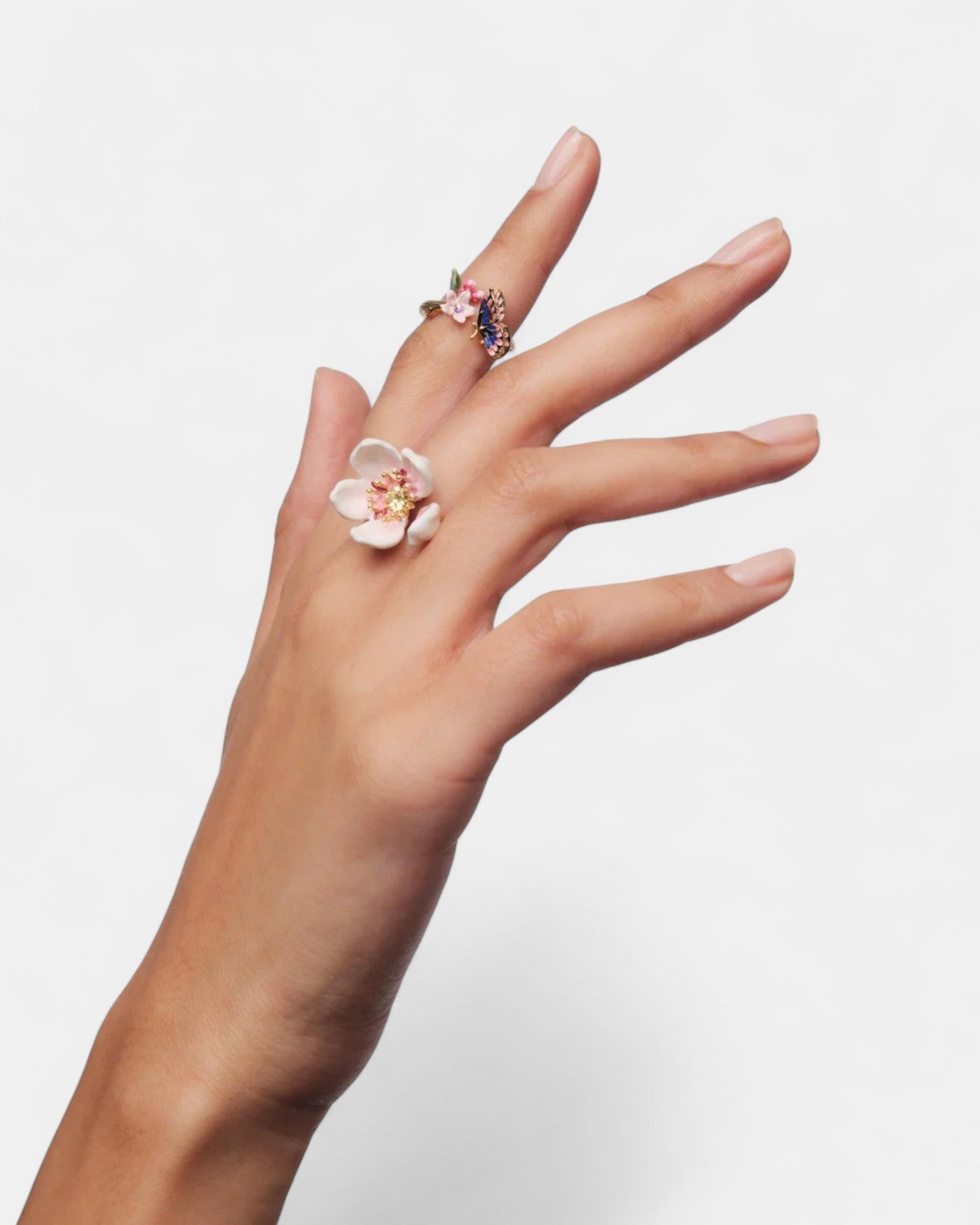 Anillo Mariposa y Flor Esmaltada