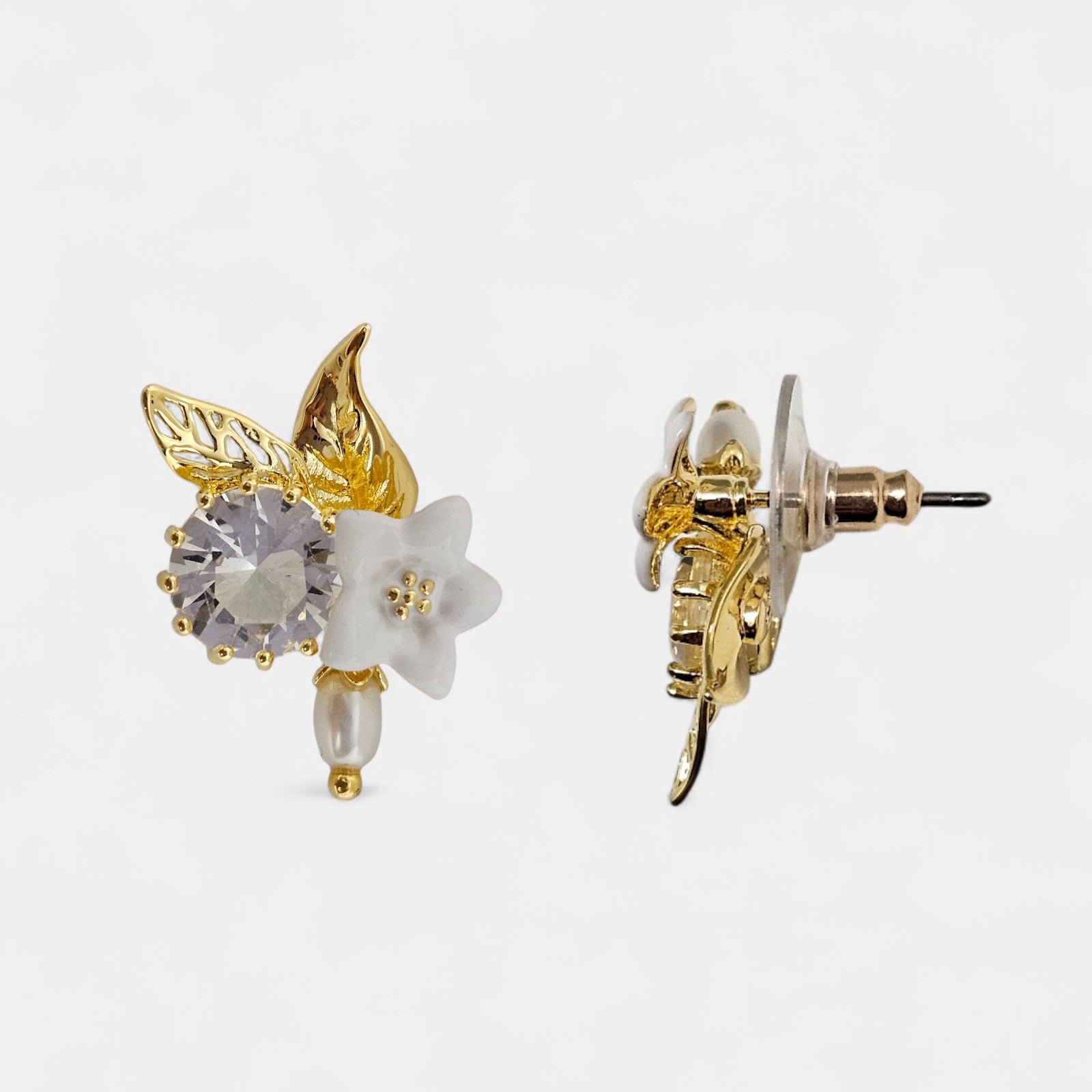 Pendientes Flor Blanca y Cristal