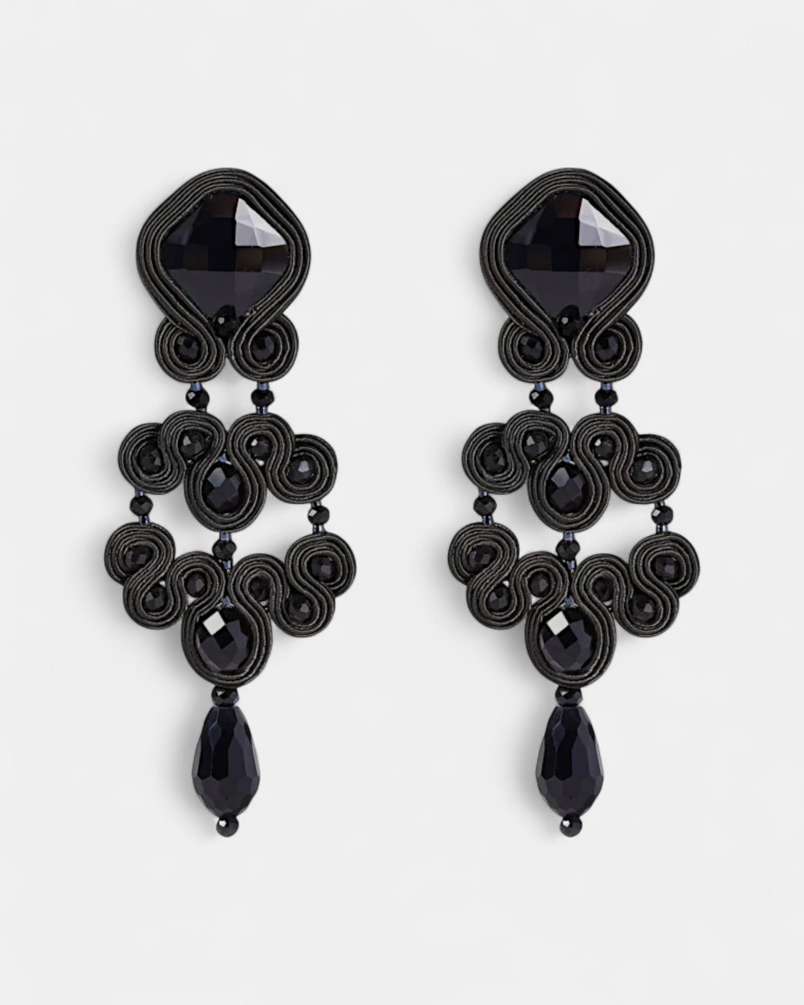 Pendientes Black is Back XL