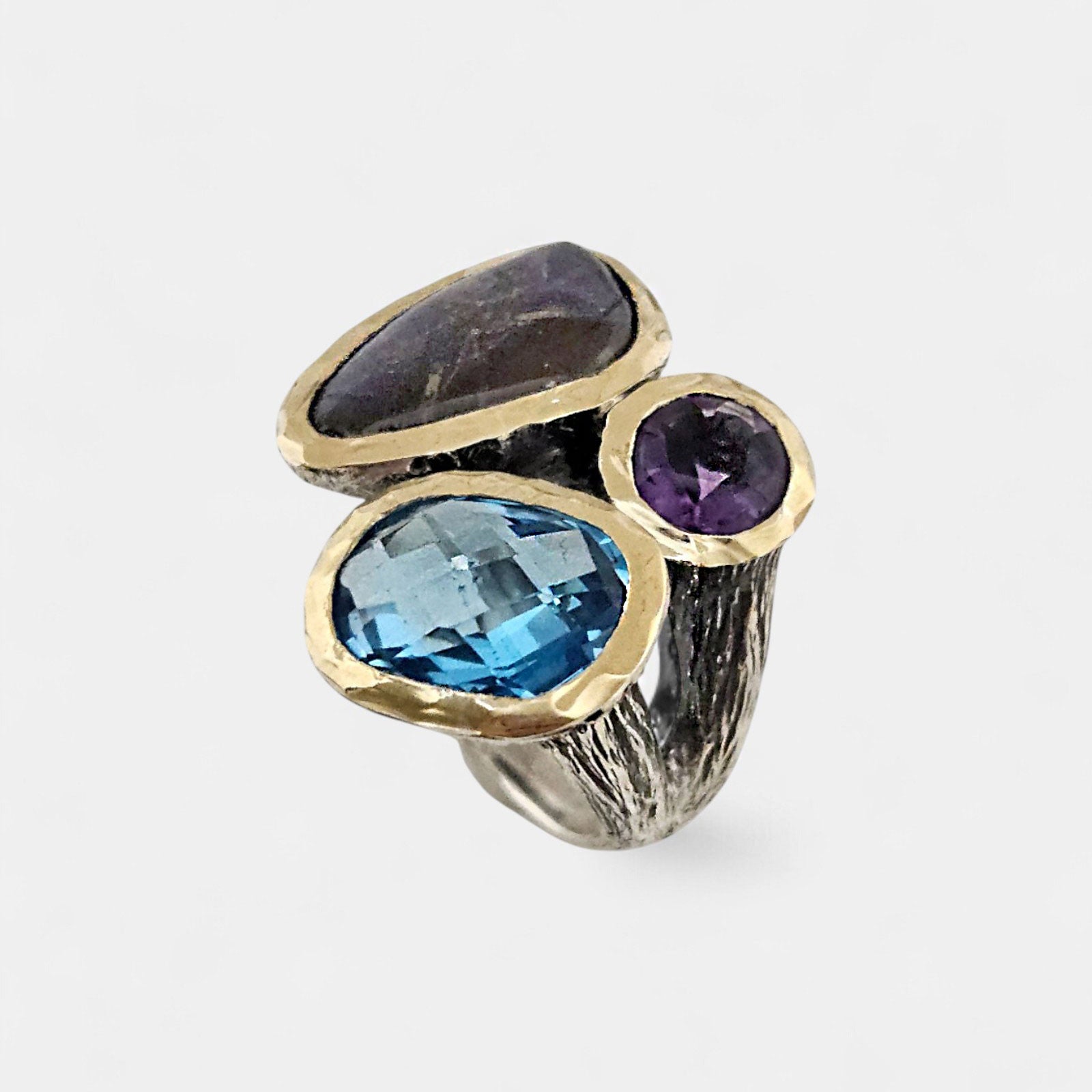 Sortija de plata con piedras semipreciosas