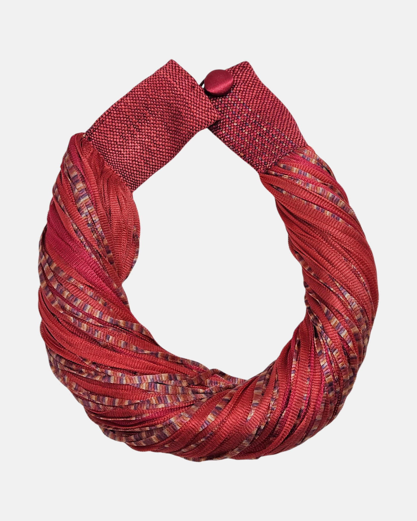 Collar seda jaspeado carmín