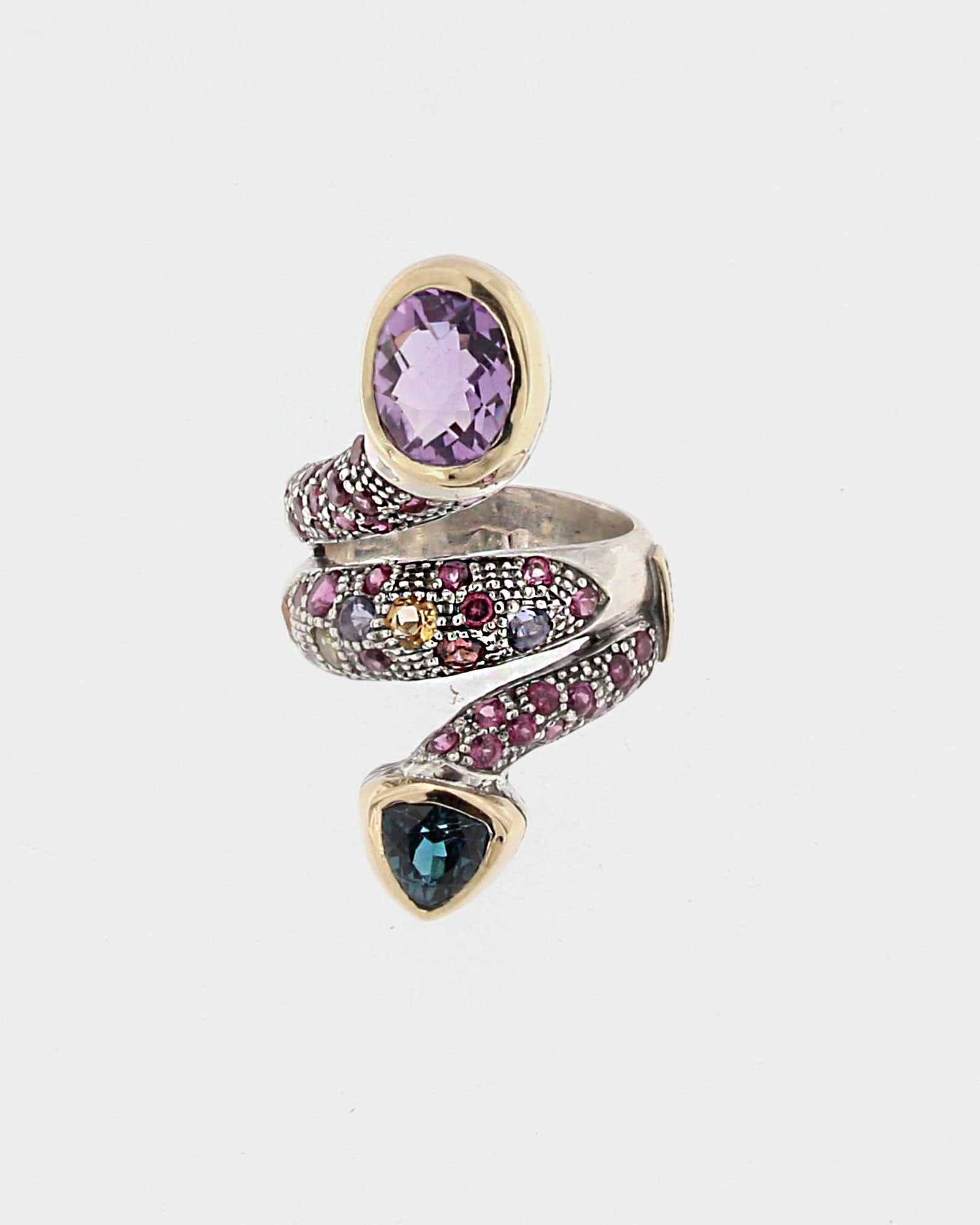 Sortija plata serpiente