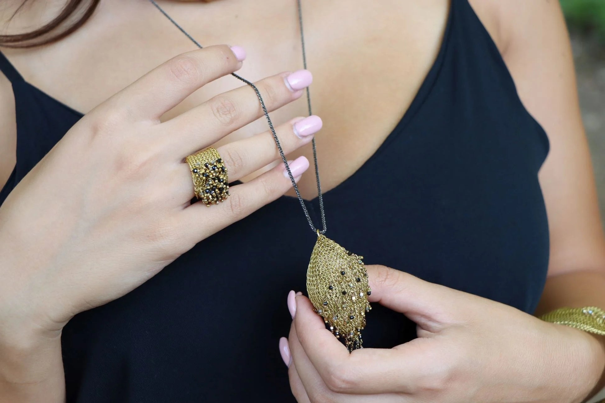 Colgante Phylum dorado