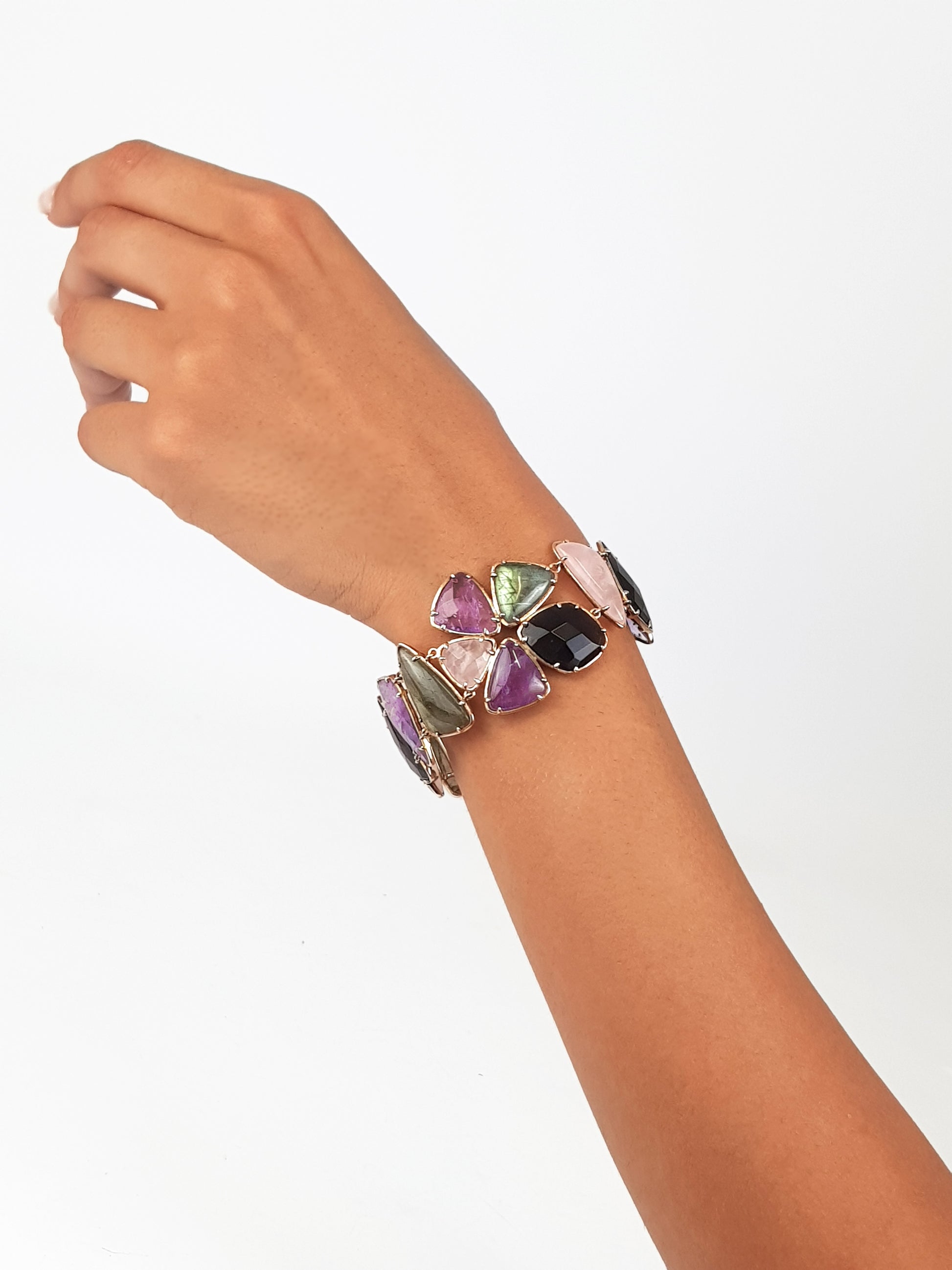 Pulsera Bee plata con piedras semipreciosas