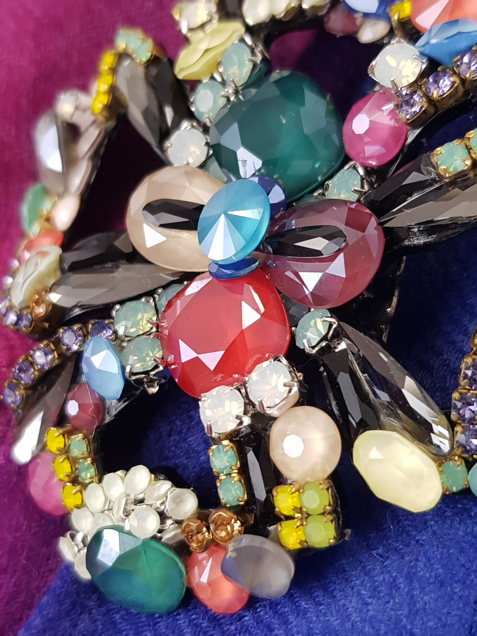 Broche flor multicolor