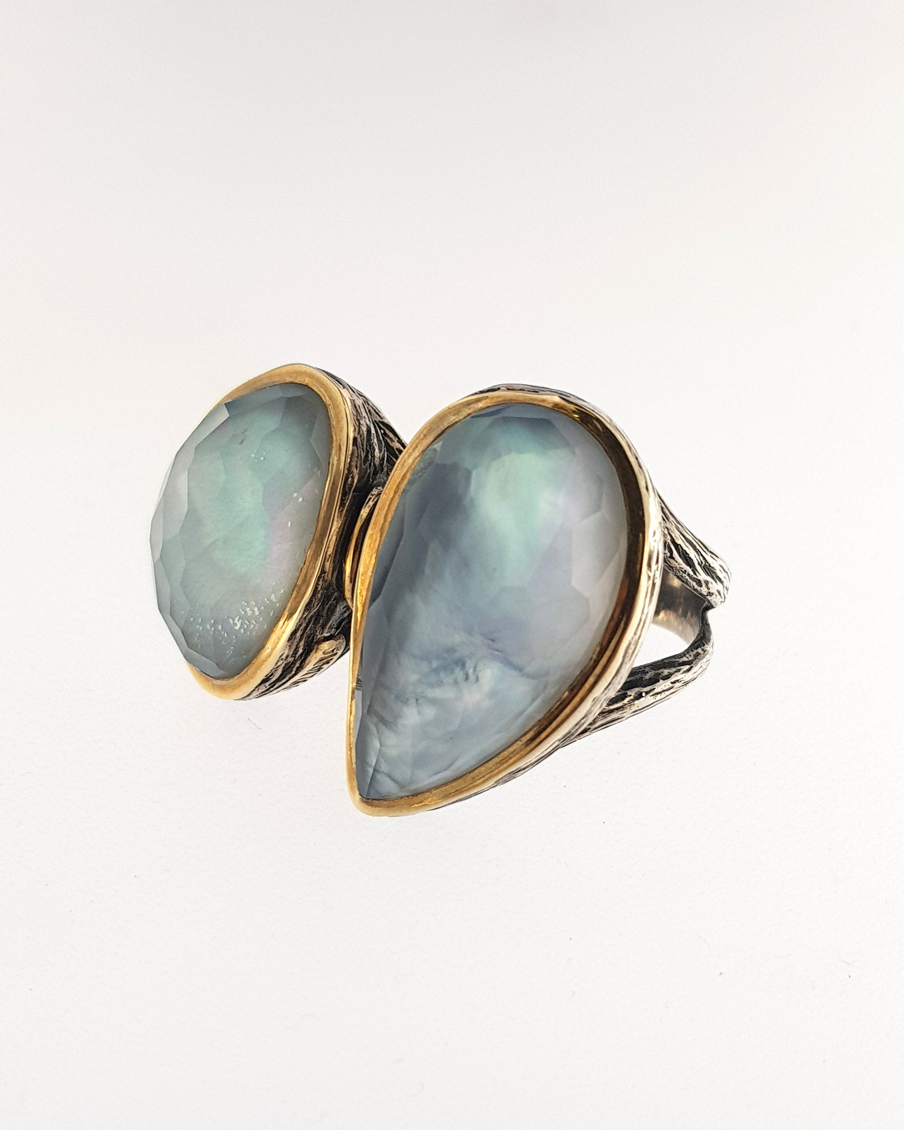 Anillo dobletes madreperla plata oro