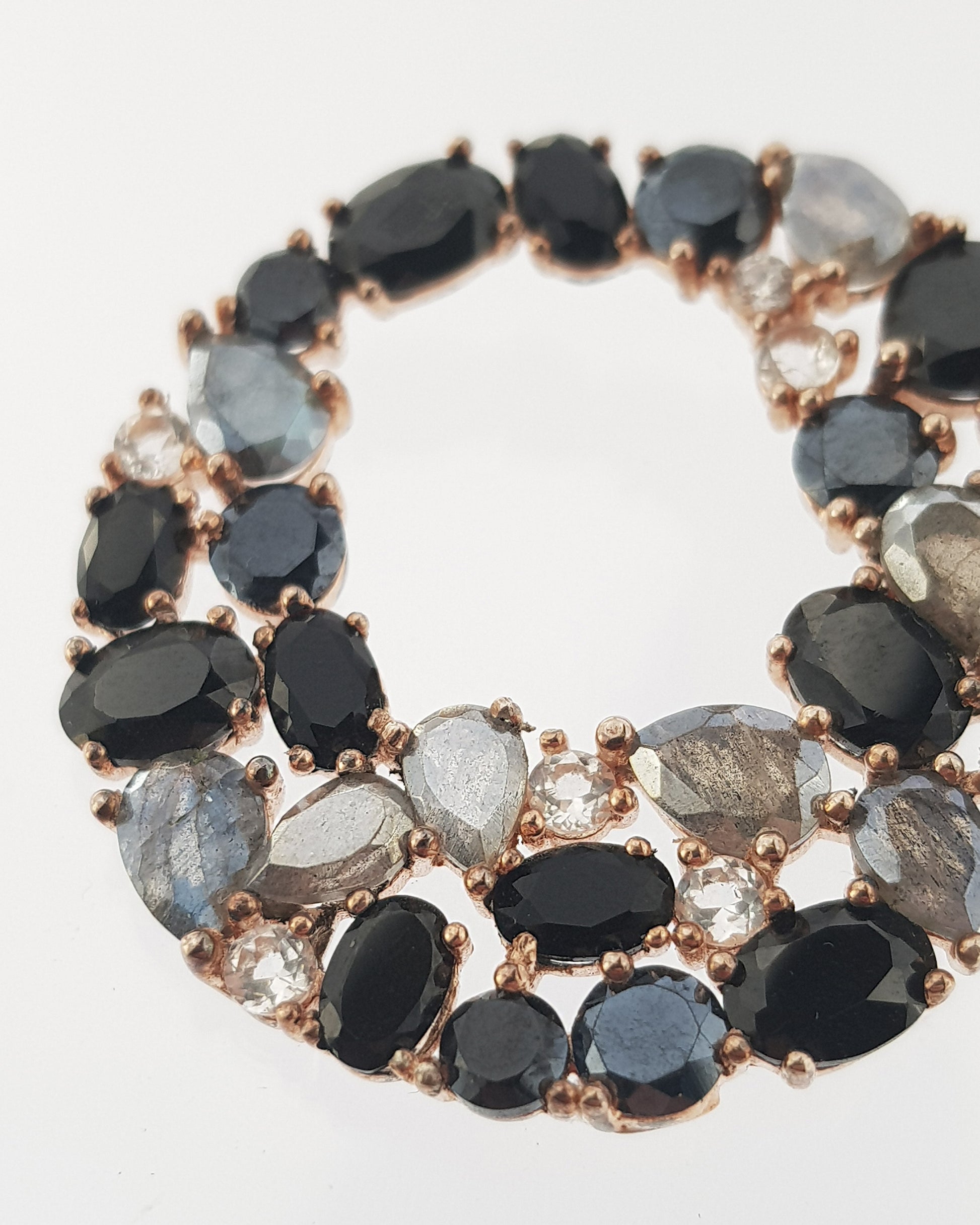 Pendientes plata, espinelas y labradorita