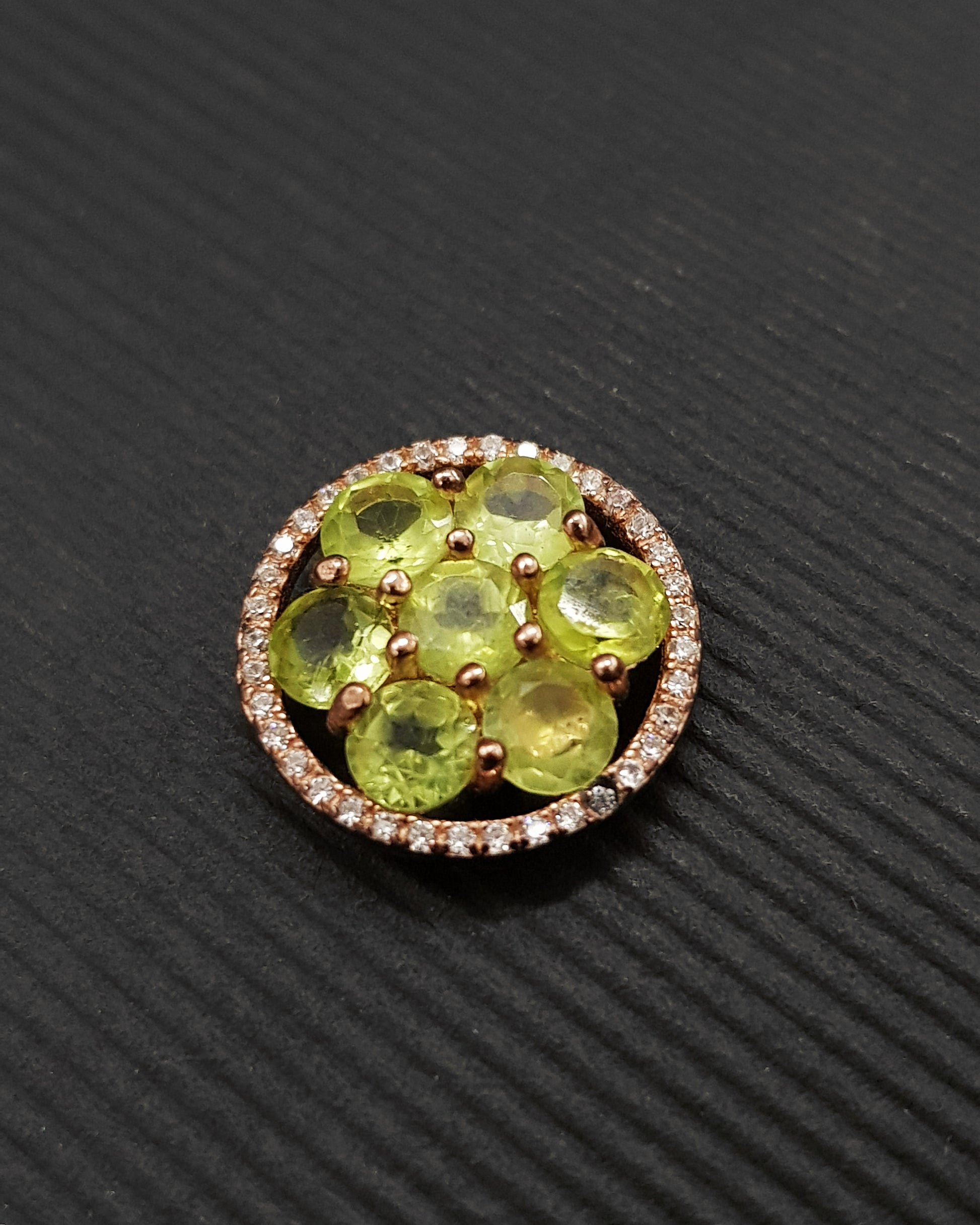 Pendientes plata y peridoto verde